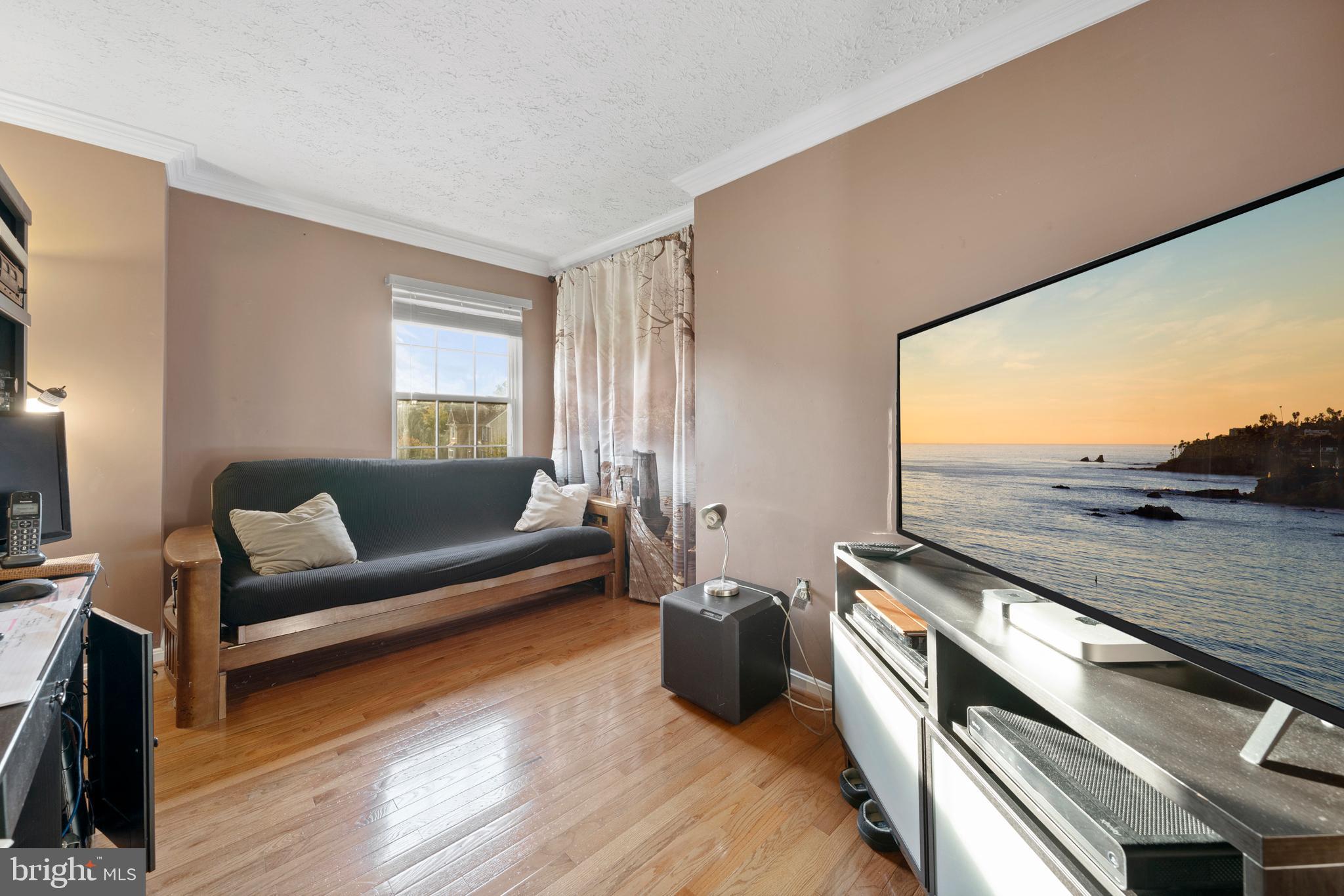 DORCHESTER - Residential