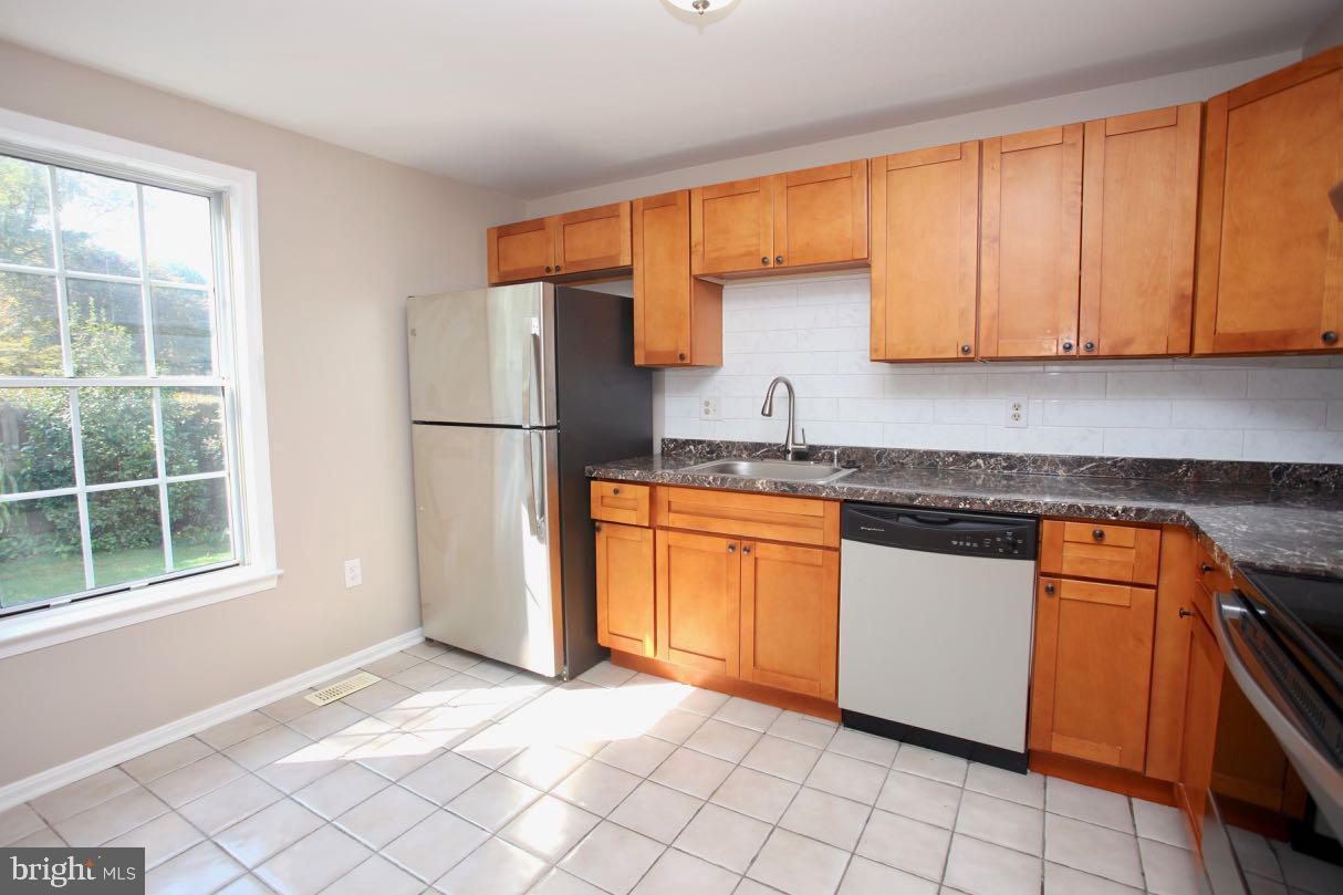 STONEBRIDGE - Residential Lease