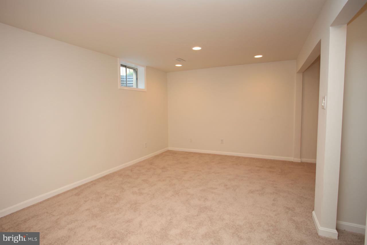 STONEBRIDGE - Residential Lease