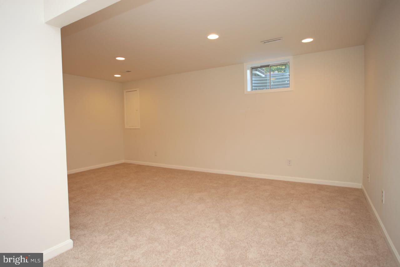 STONEBRIDGE - Residential Lease