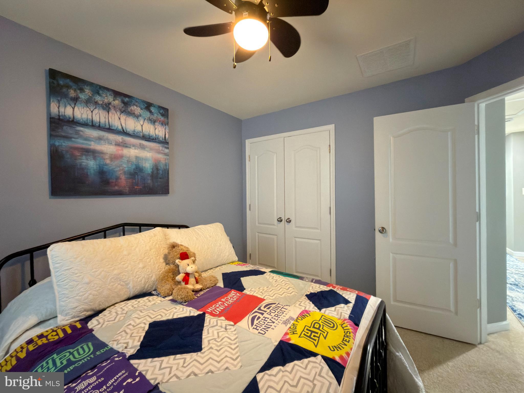 CHELSEA MANOR - Residential Lease