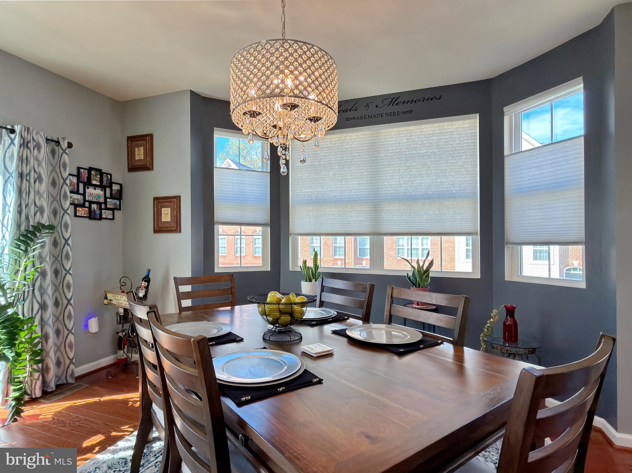 CHELSEA MANOR - Residential Lease