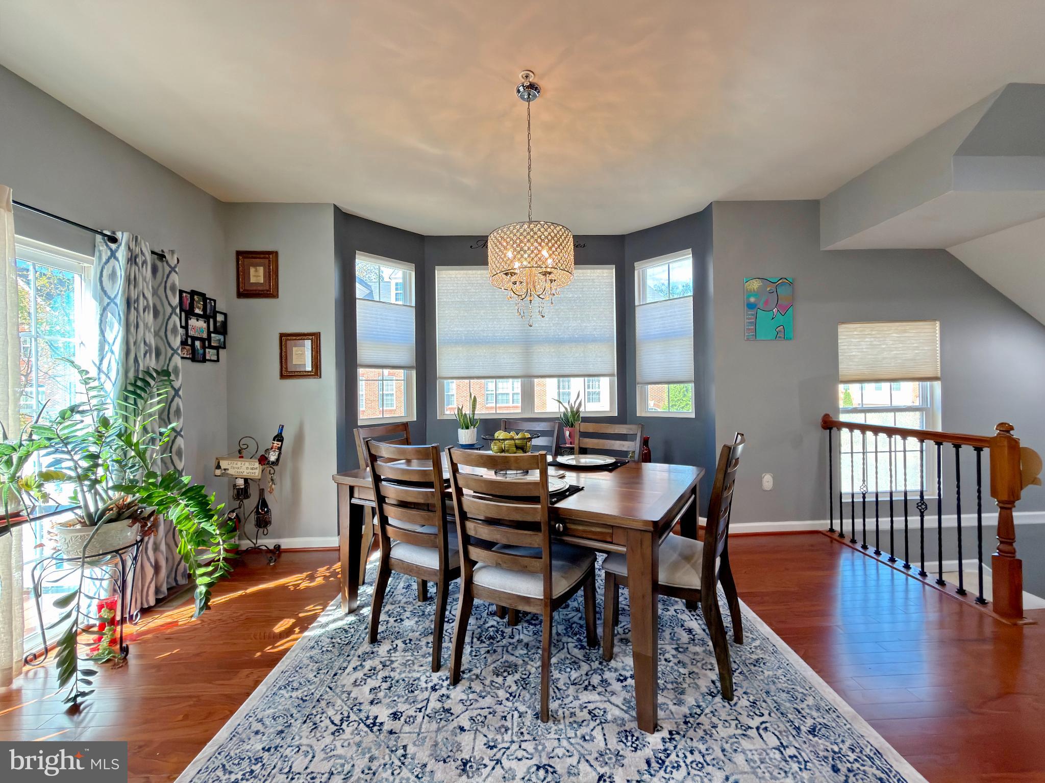 CHELSEA MANOR - Residential Lease