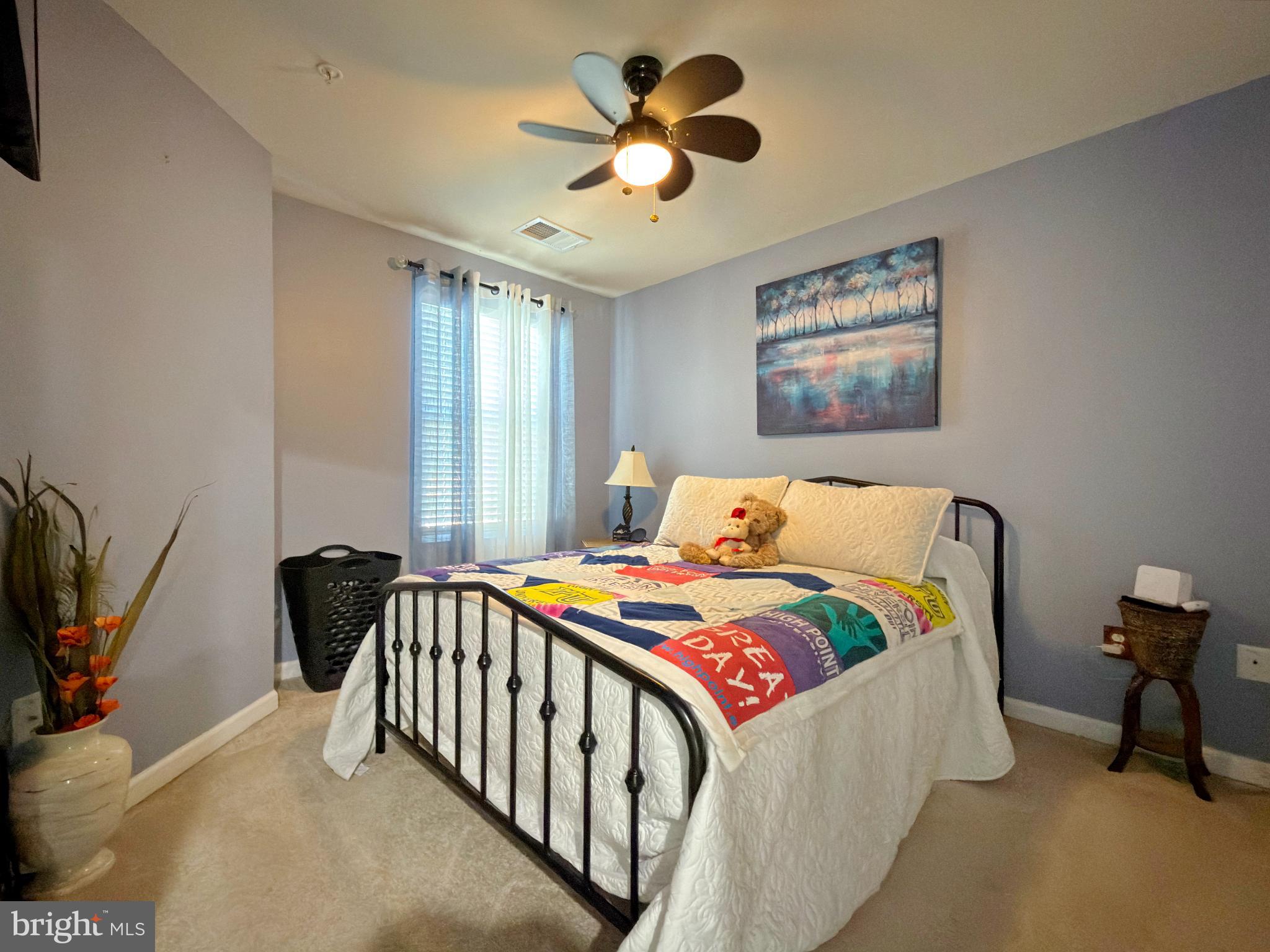 CHELSEA MANOR - Residential Lease