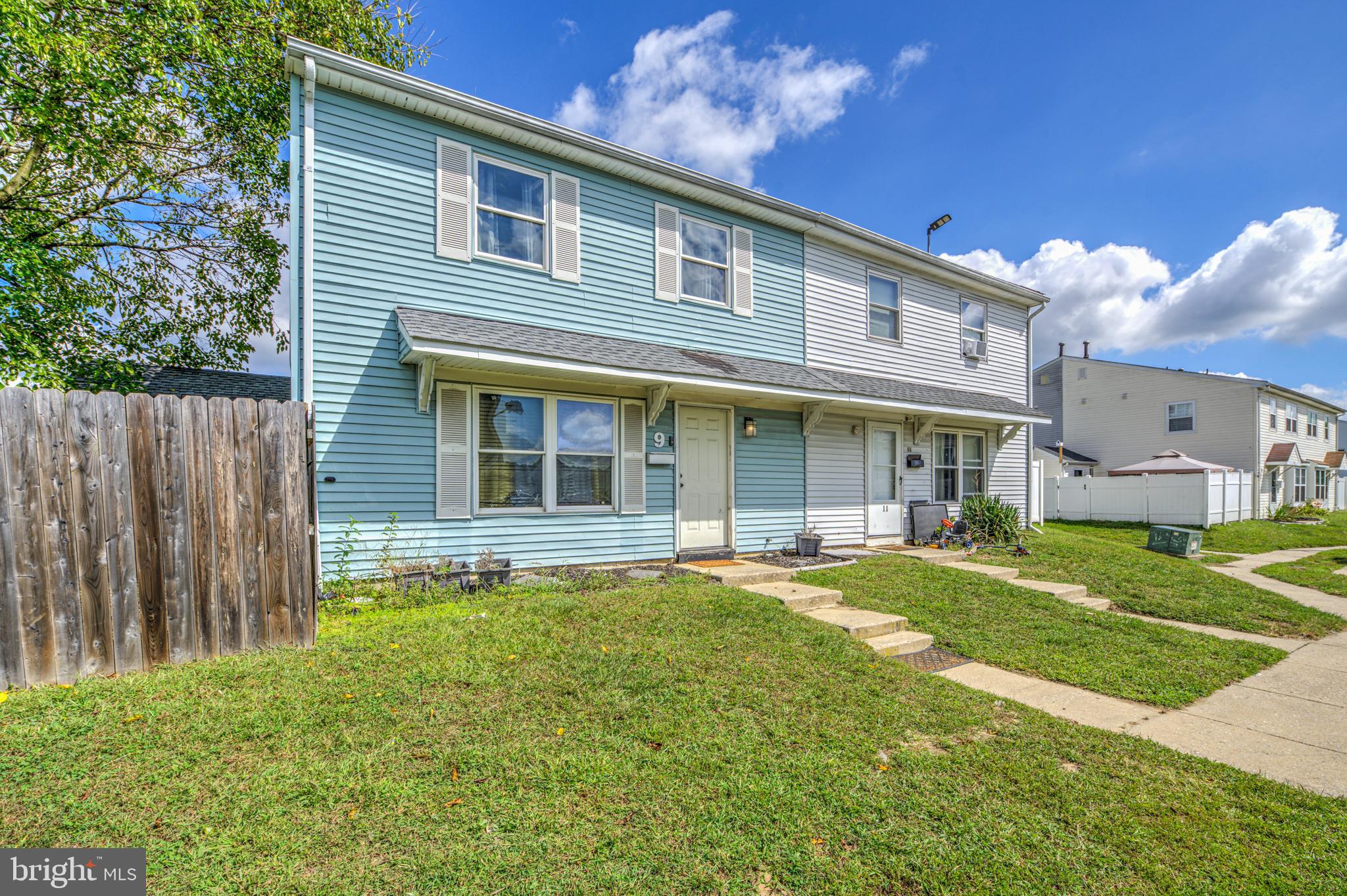 9 LINDEN COURT