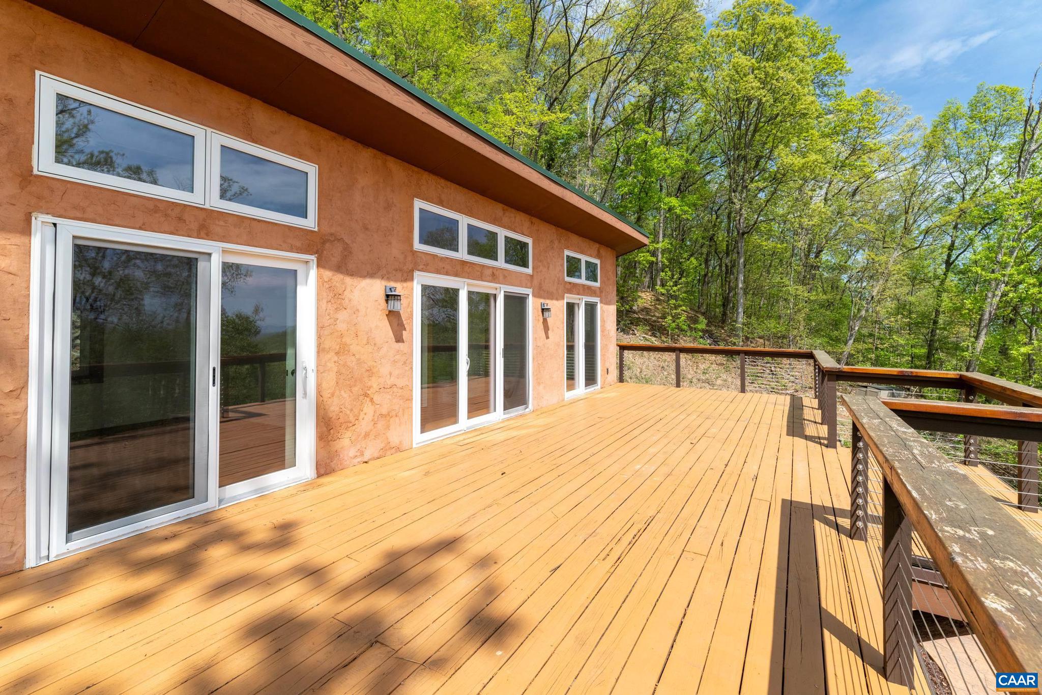 FARM COLONY - Residential