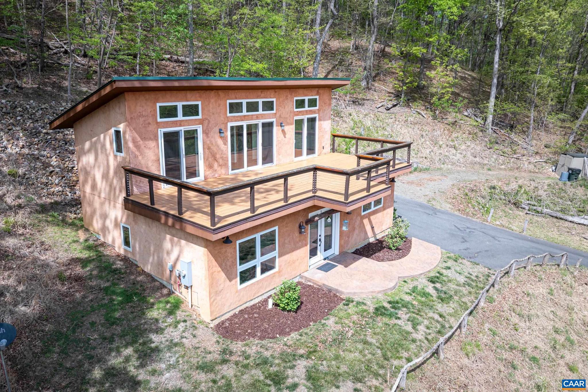 FARM COLONY - Residential