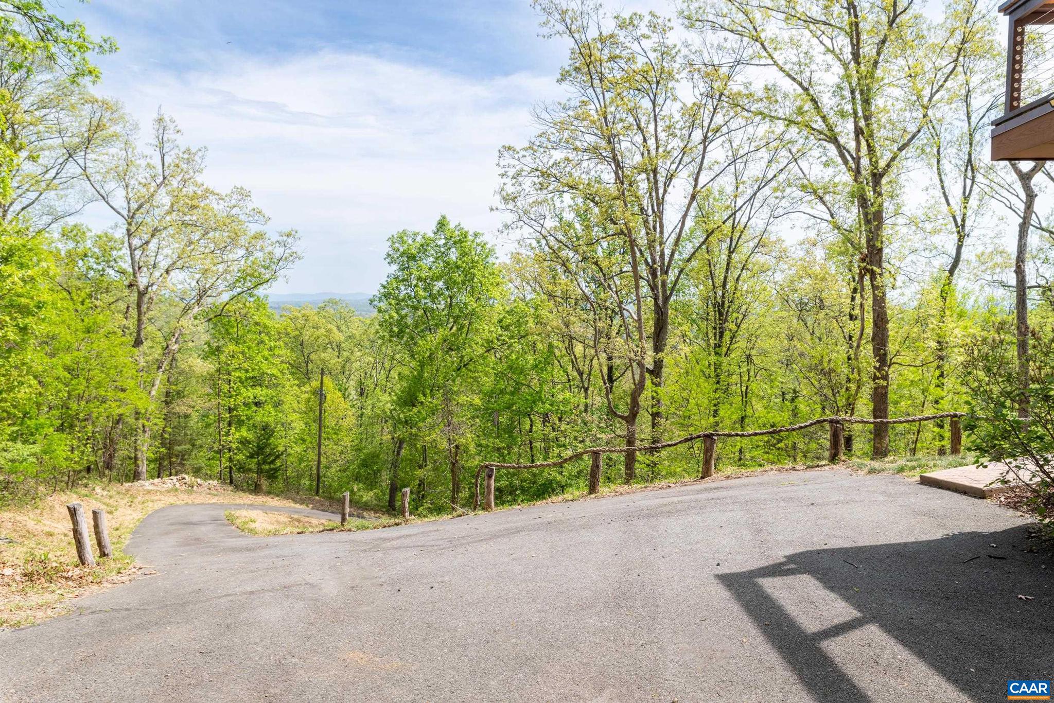 FARM COLONY - Residential