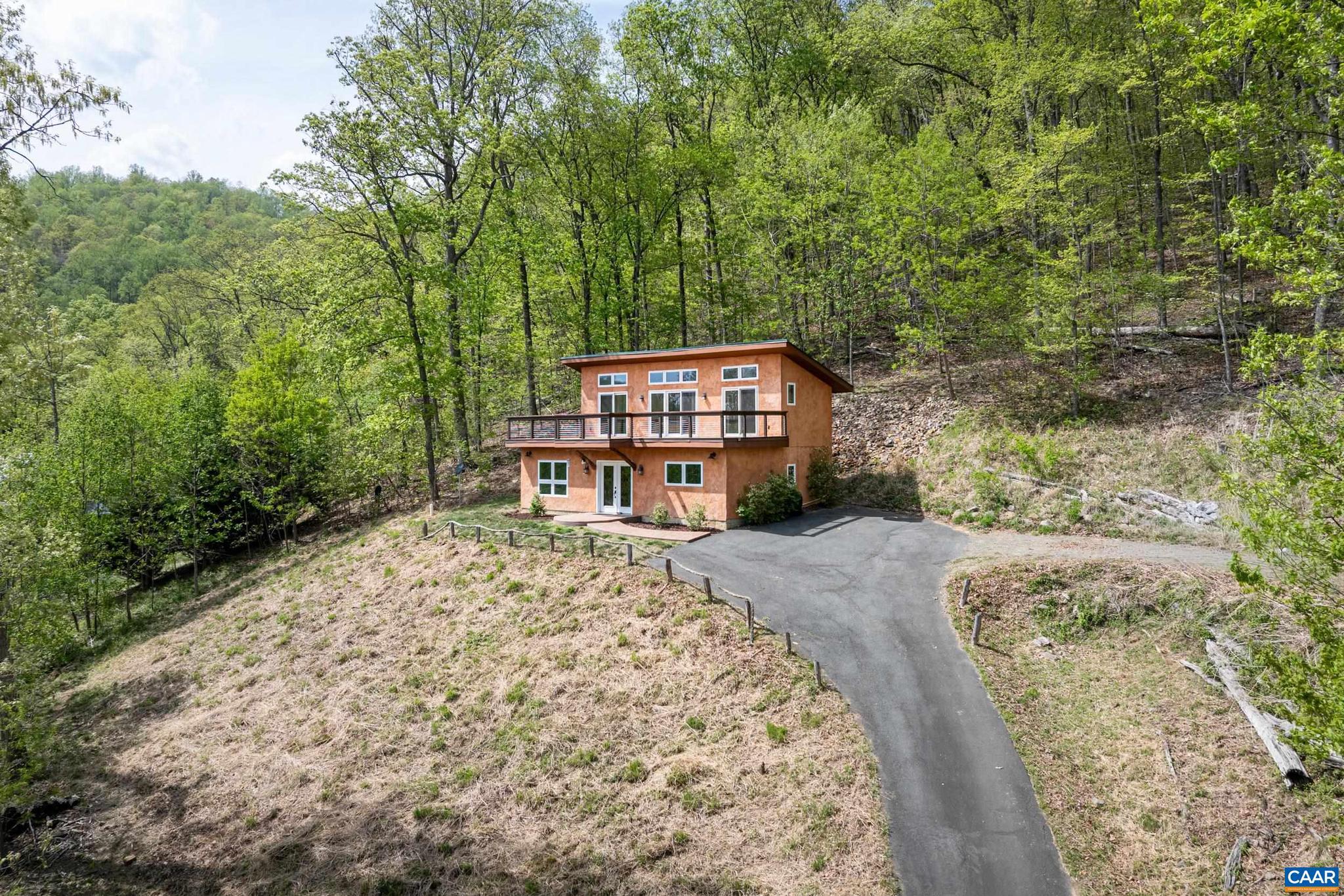 FARM COLONY - Residential