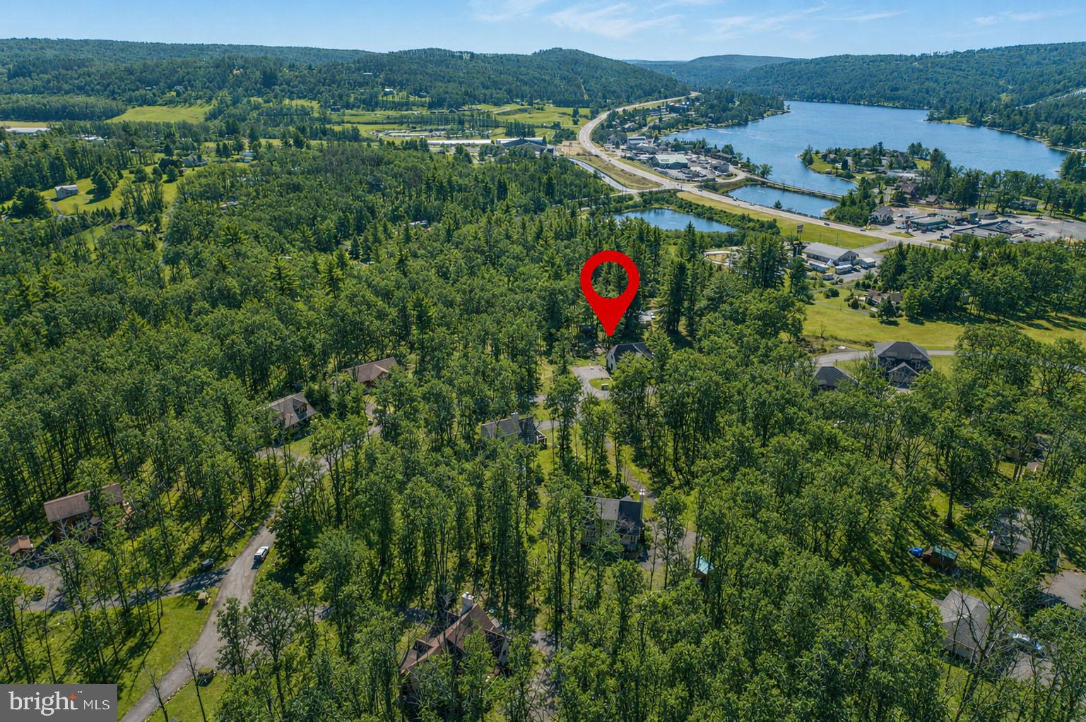 110 NORTHLAKE DRIVE