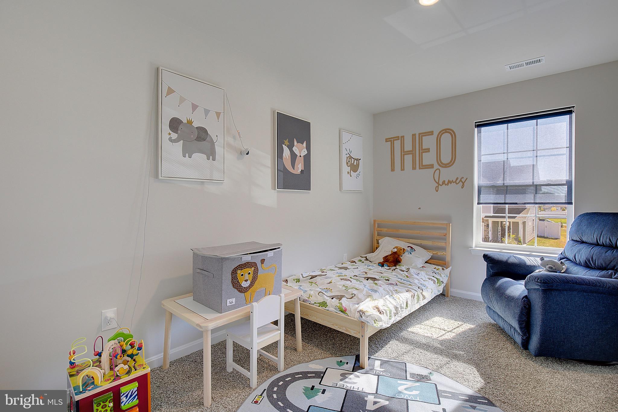 PINEGROVE - Residential Lease