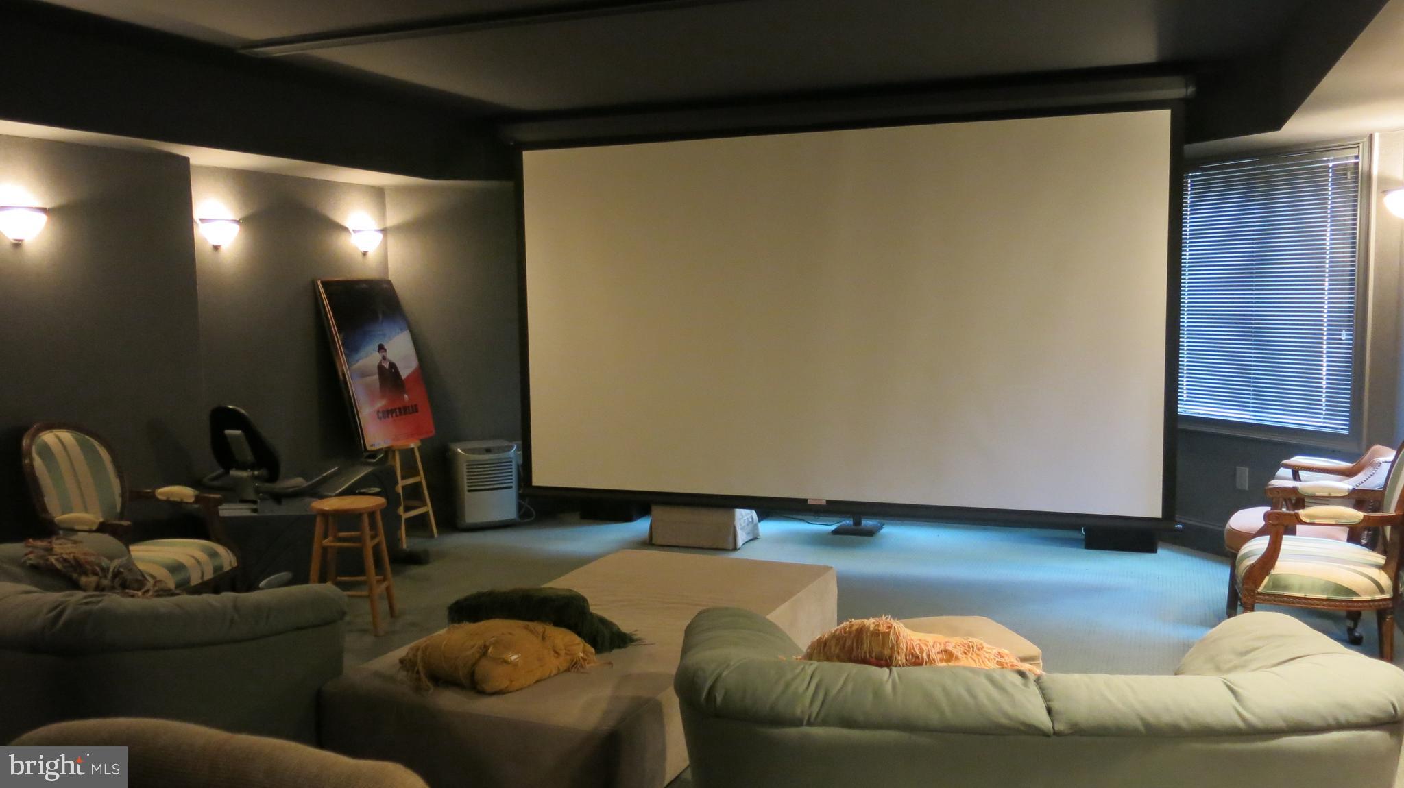 FLINT HILL - Residential