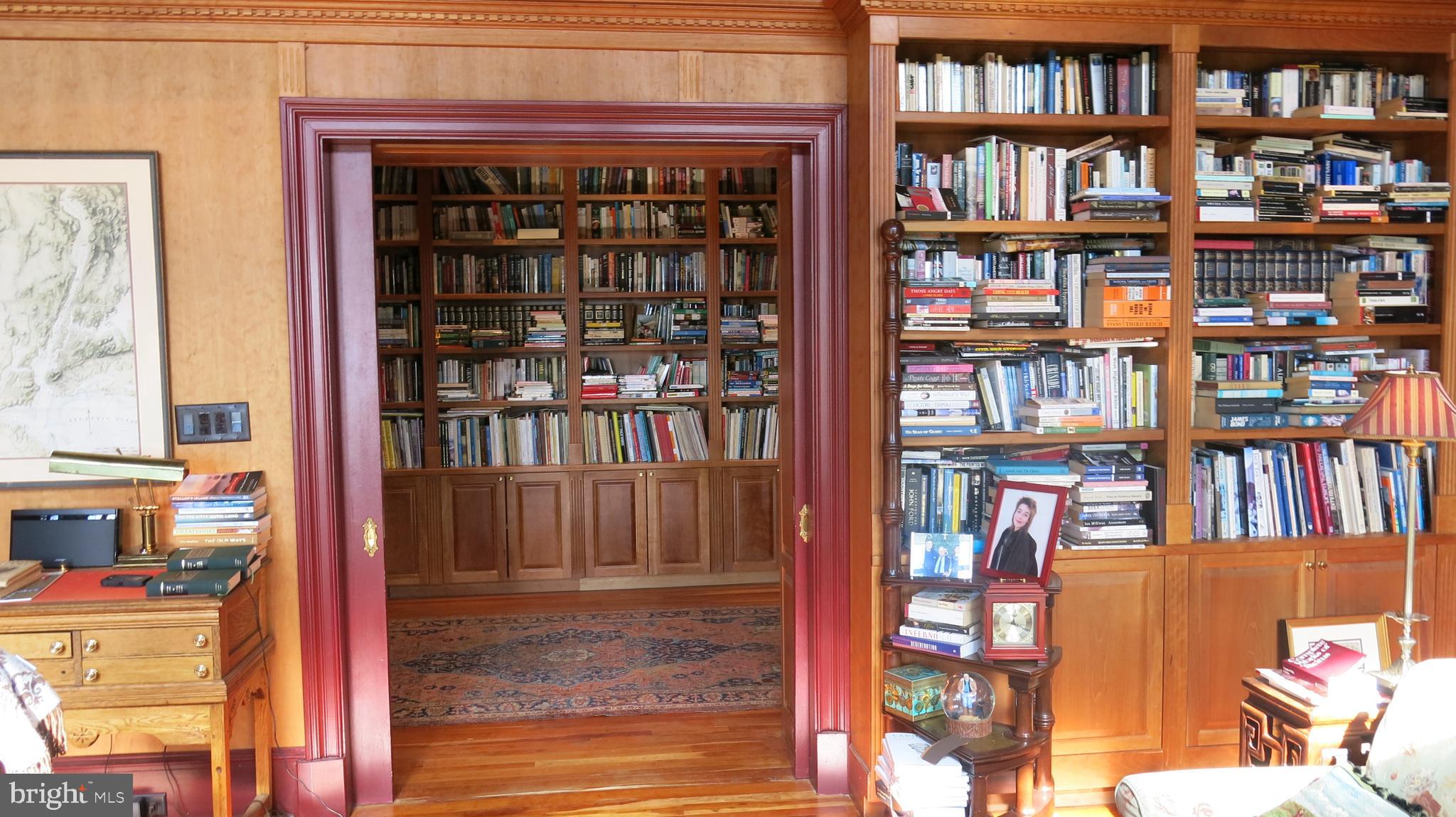 FLINT HILL - Residential