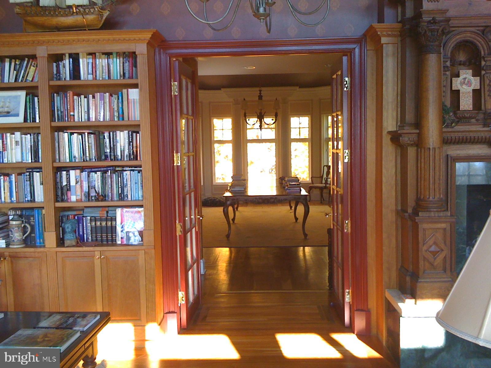 FLINT HILL - Residential