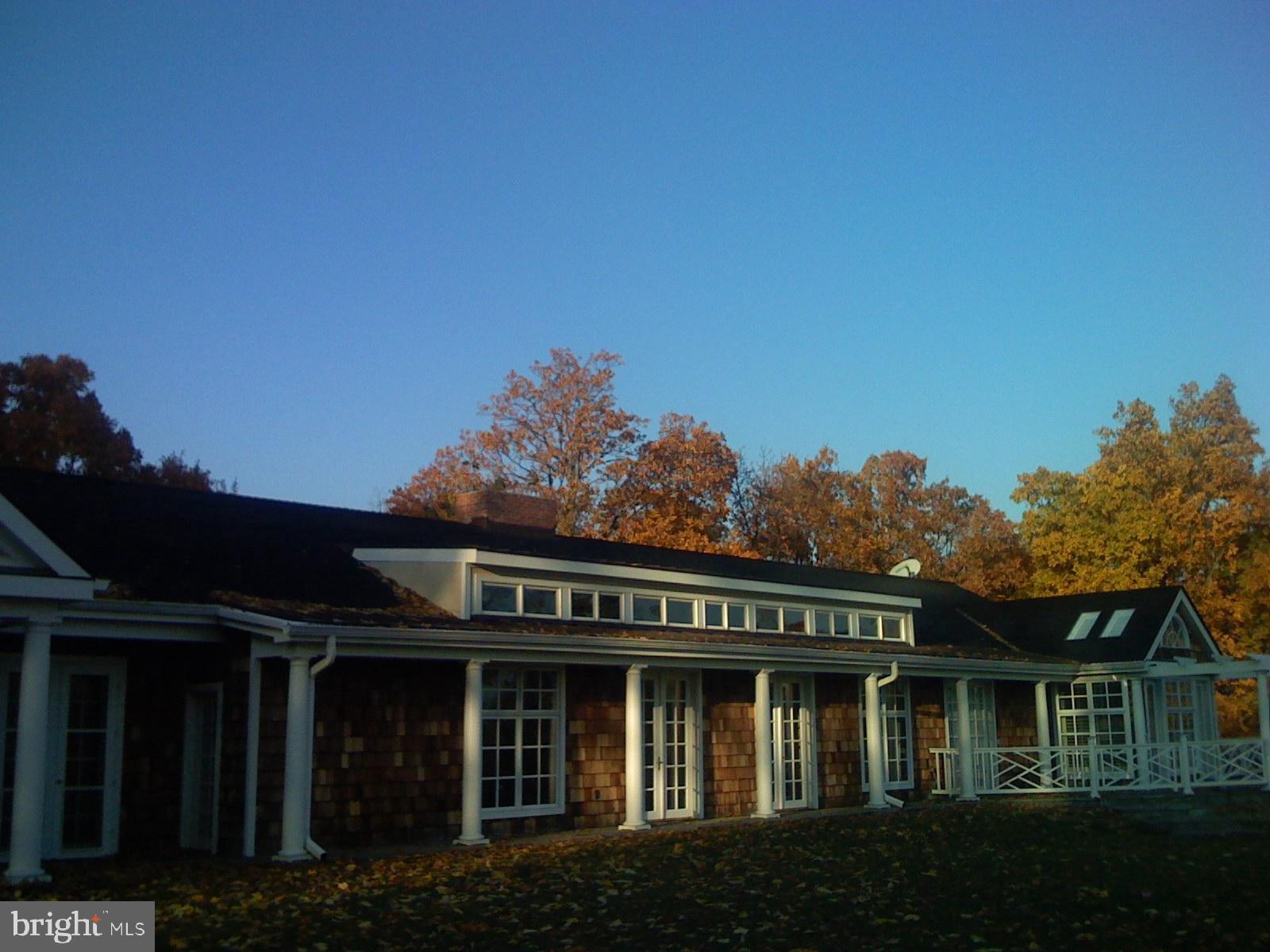 FLINT HILL - Residential