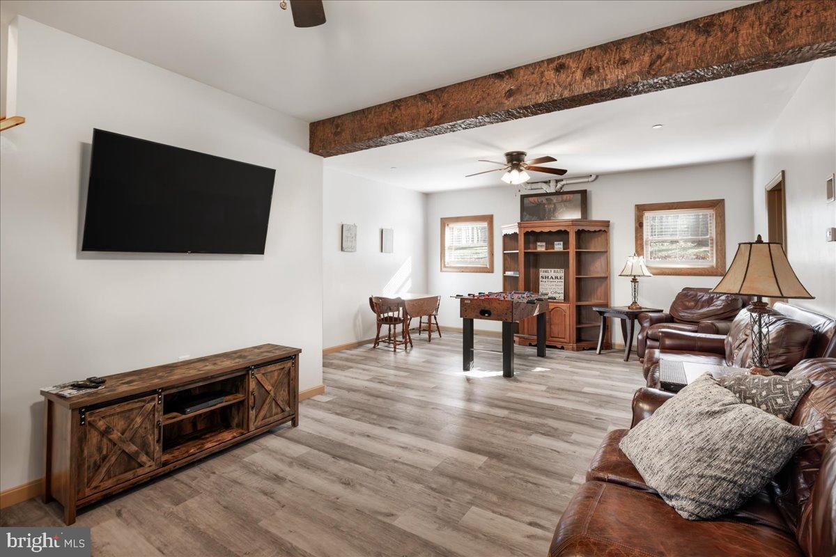 BECKMAN PENINSULA - Residential