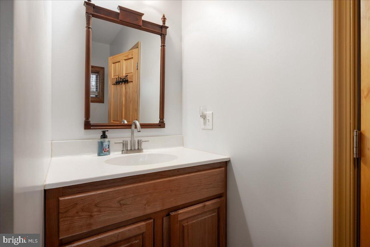 BECKMAN PENINSULA - Residential