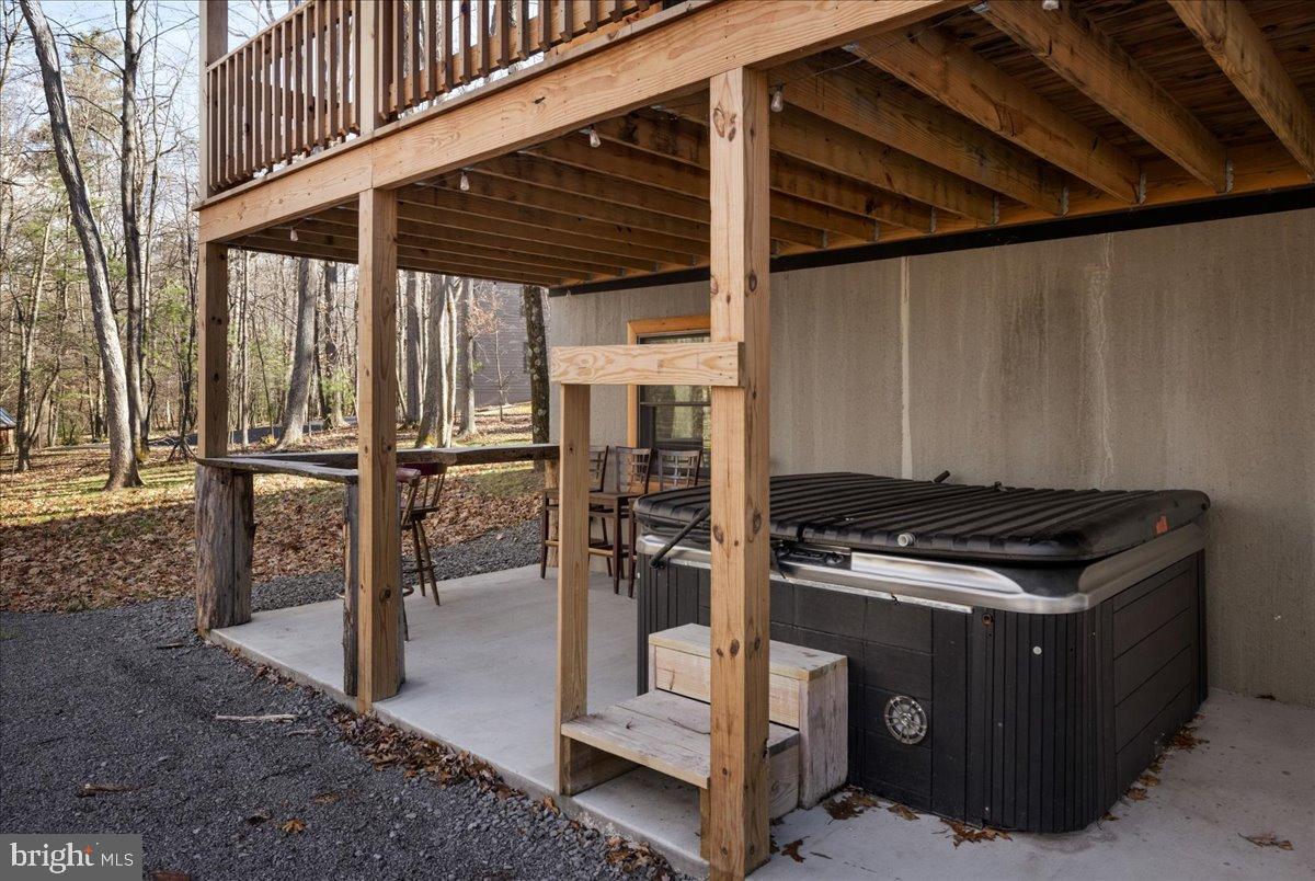 BECKMAN PENINSULA - Residential