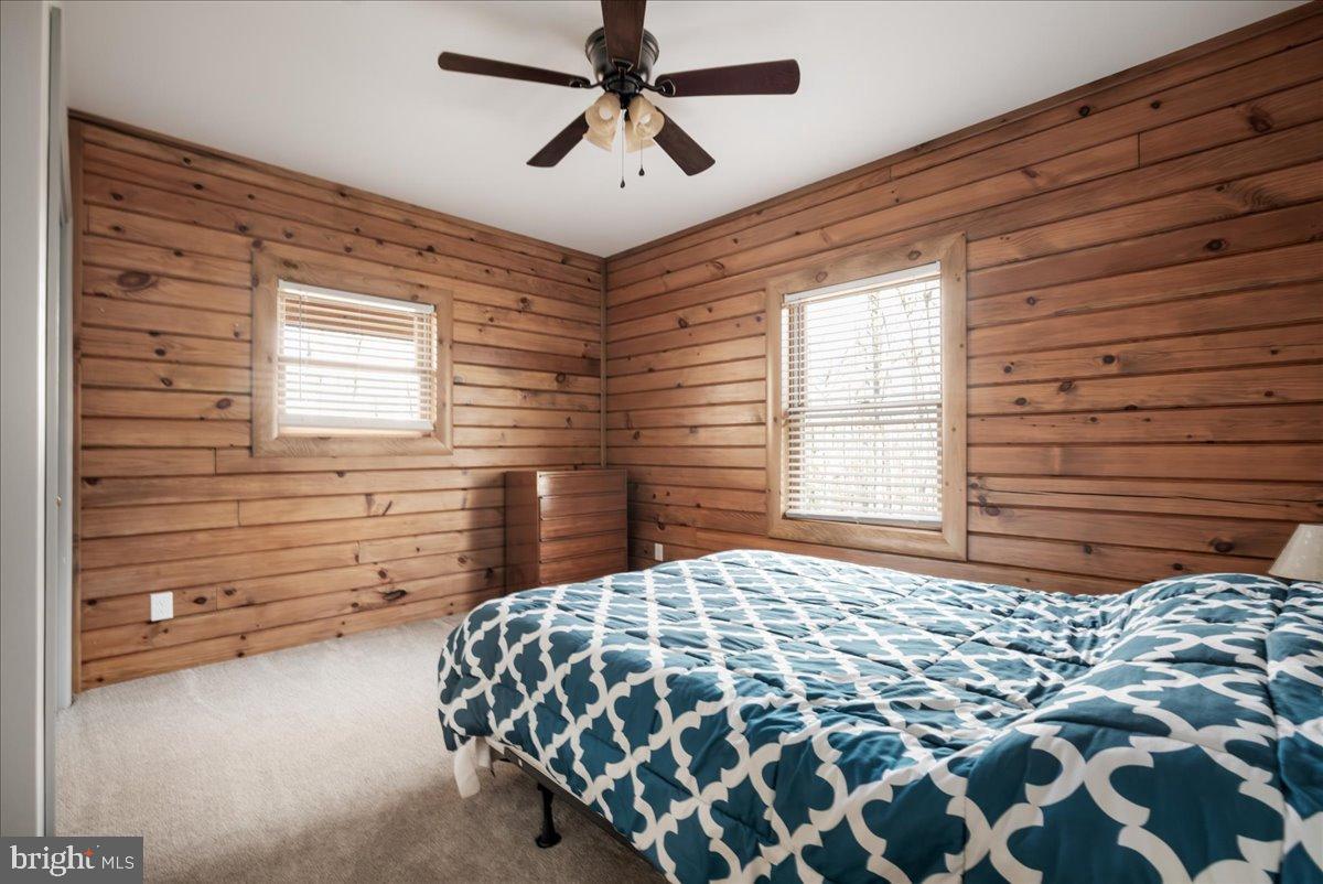 BECKMAN PENINSULA - Residential