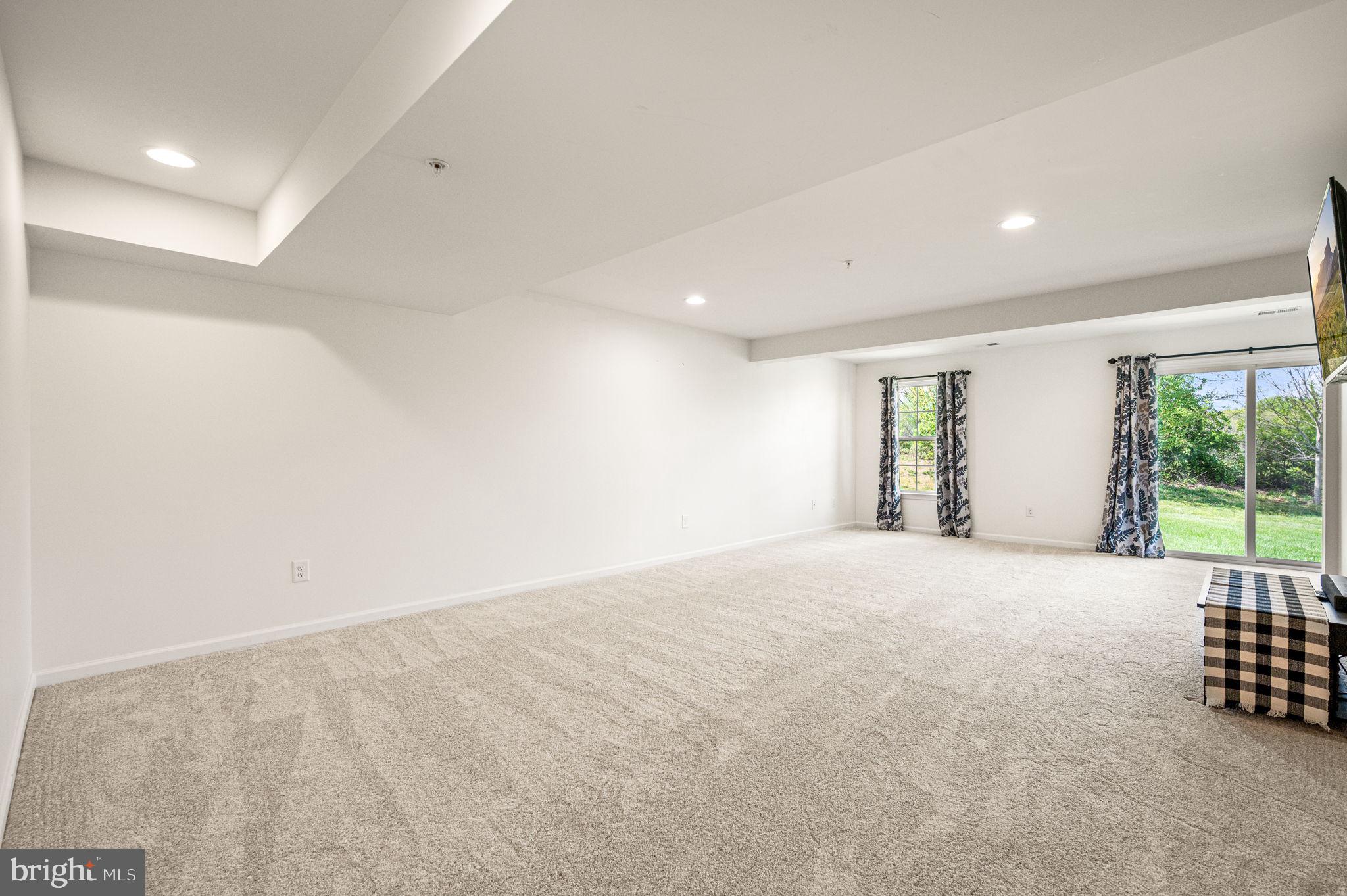 LINKS AT INNISCRONE - Residential