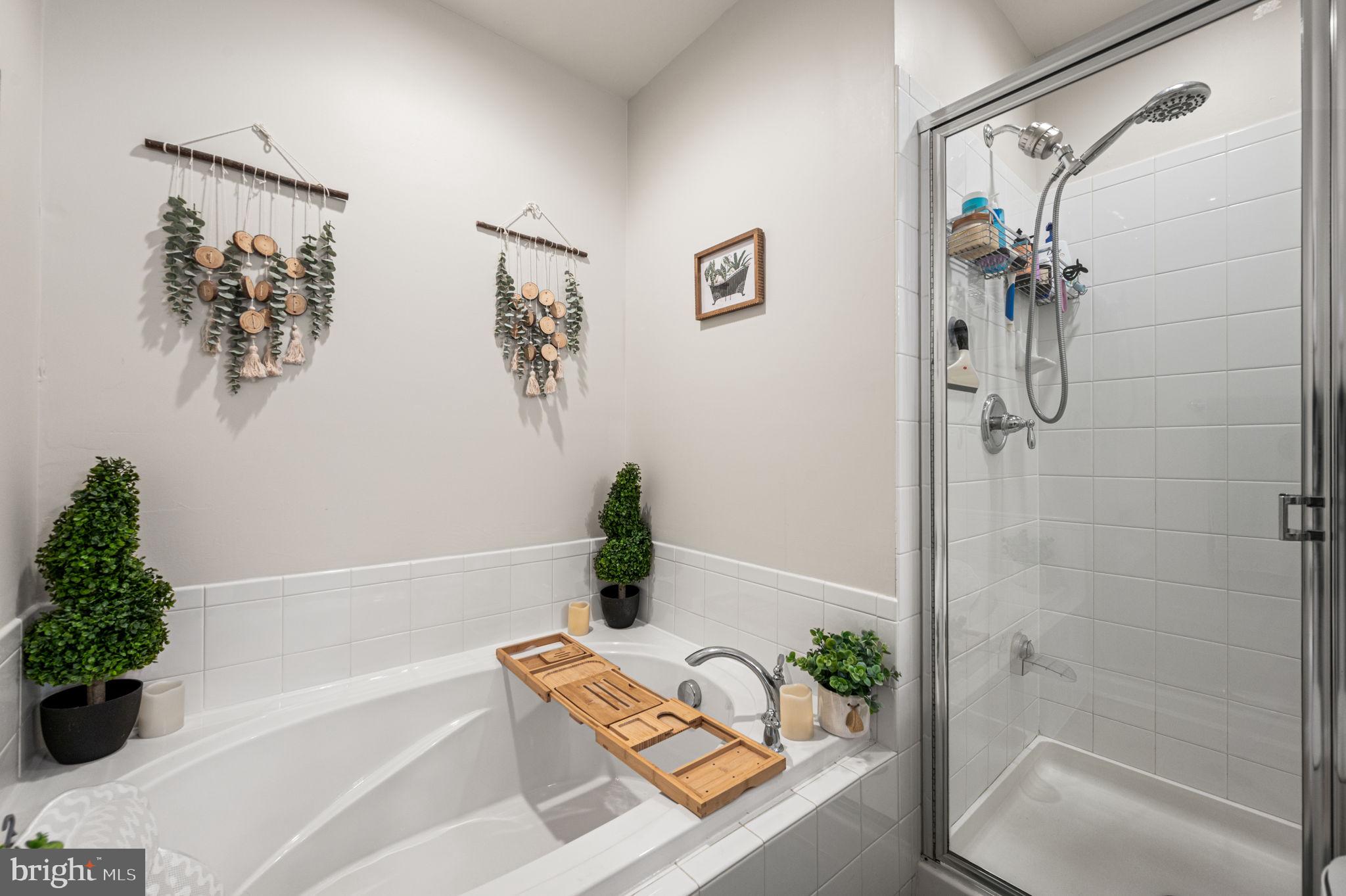 LINKS AT INNISCRONE - Residential