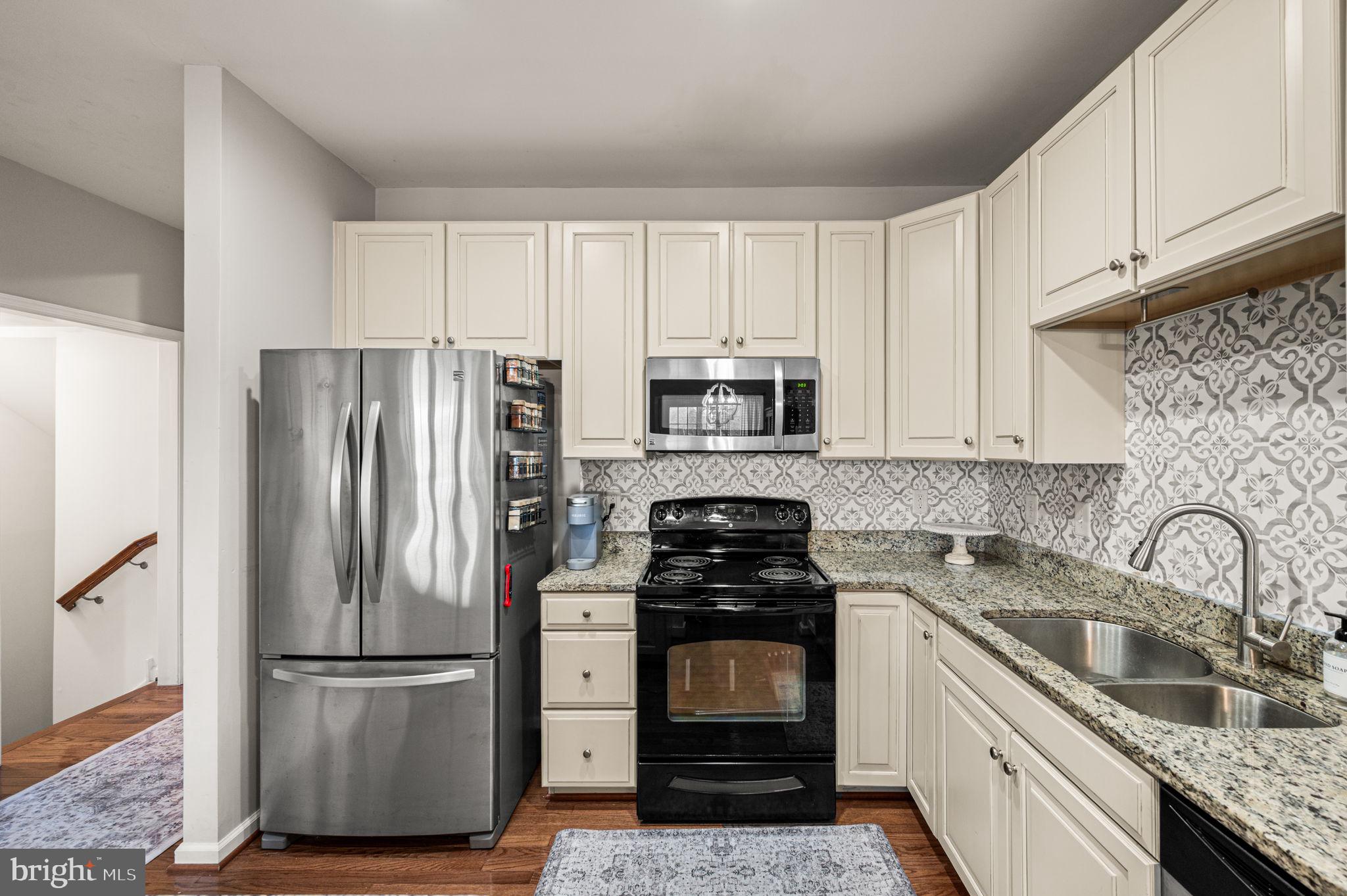 LINKS AT INNISCRONE - Residential