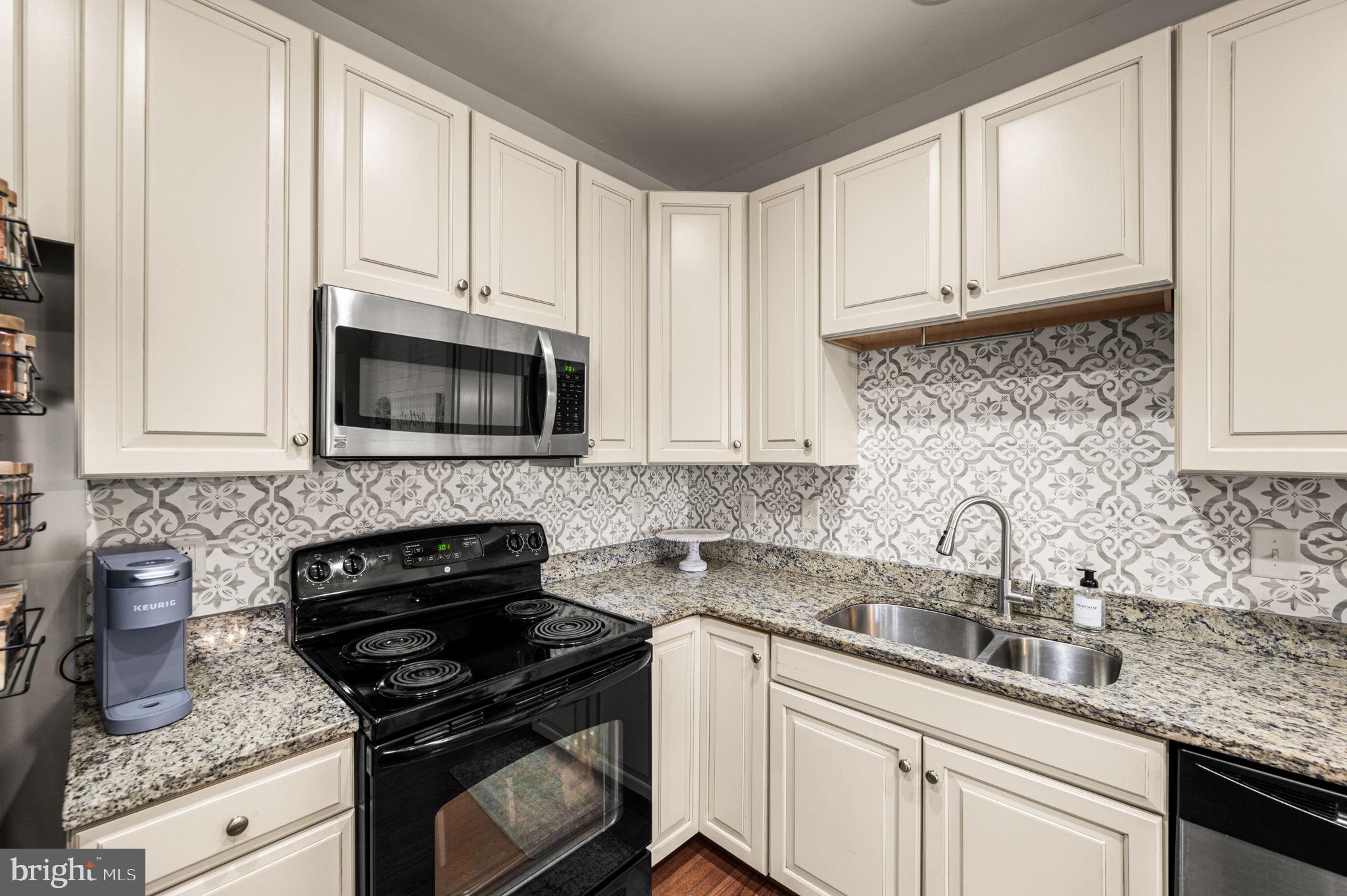 LINKS AT INNISCRONE - Residential