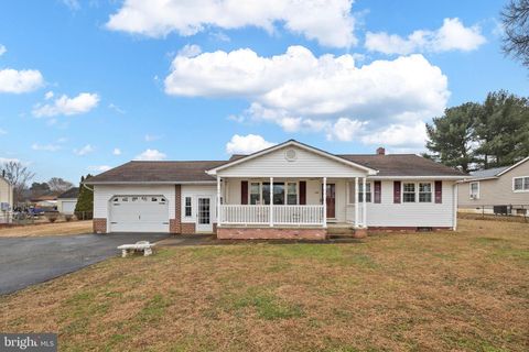 Homes For Sale - 114 Hamilton Street<br/> FREDERICKSBURG, VA 22408