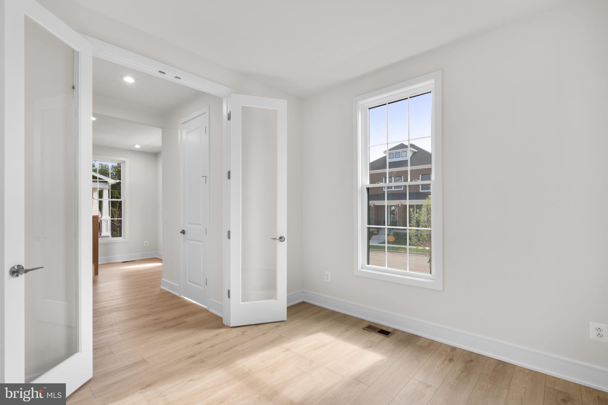 HERITAGE AT MARSHALL - Residential