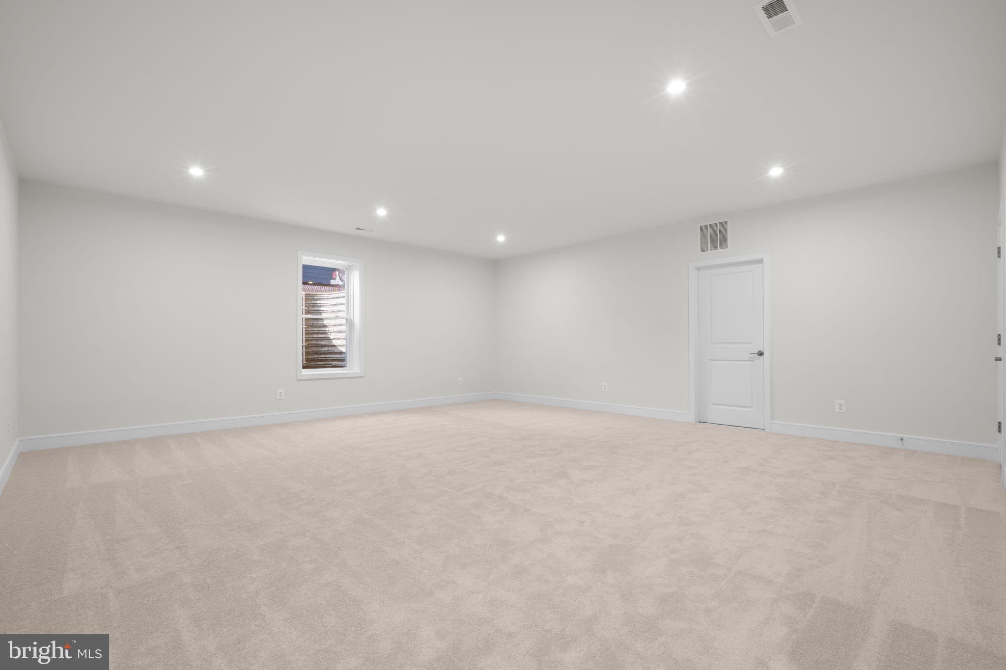 HERITAGE AT MARSHALL - Residential