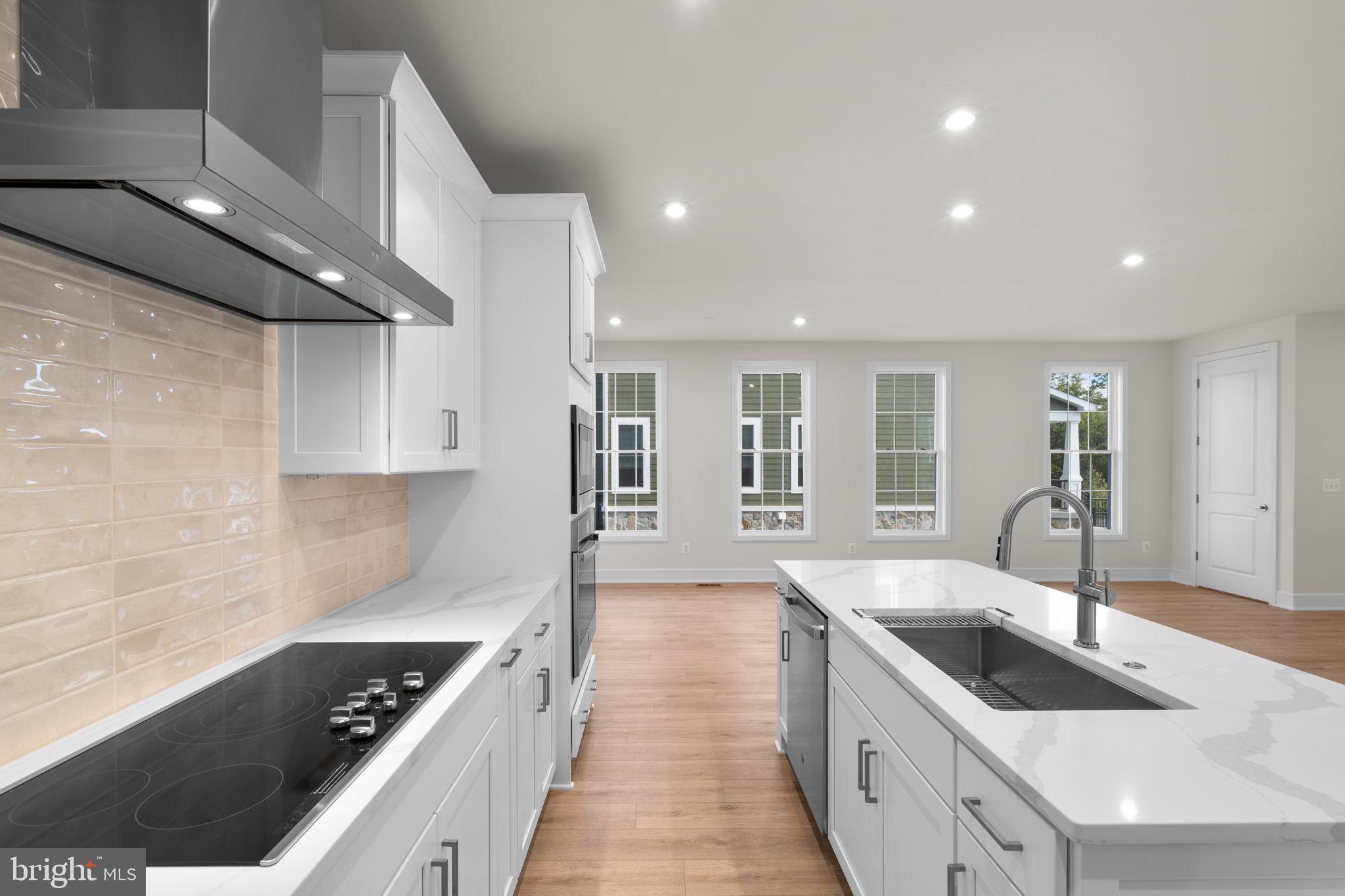 HERITAGE AT MARSHALL - Residential