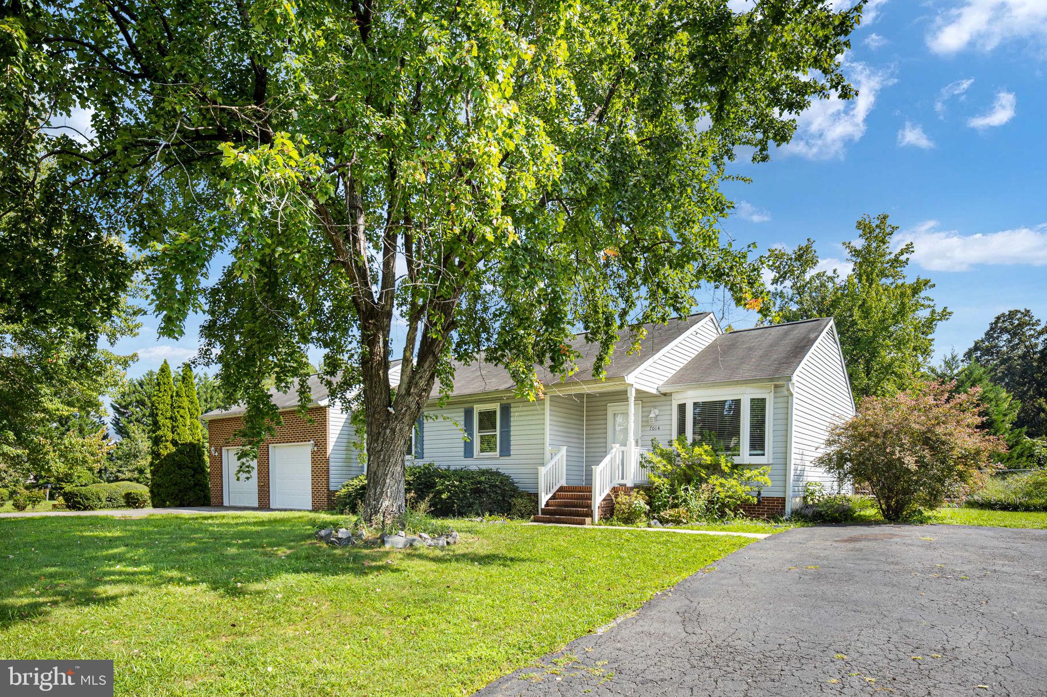 7014 SHARON ROAD