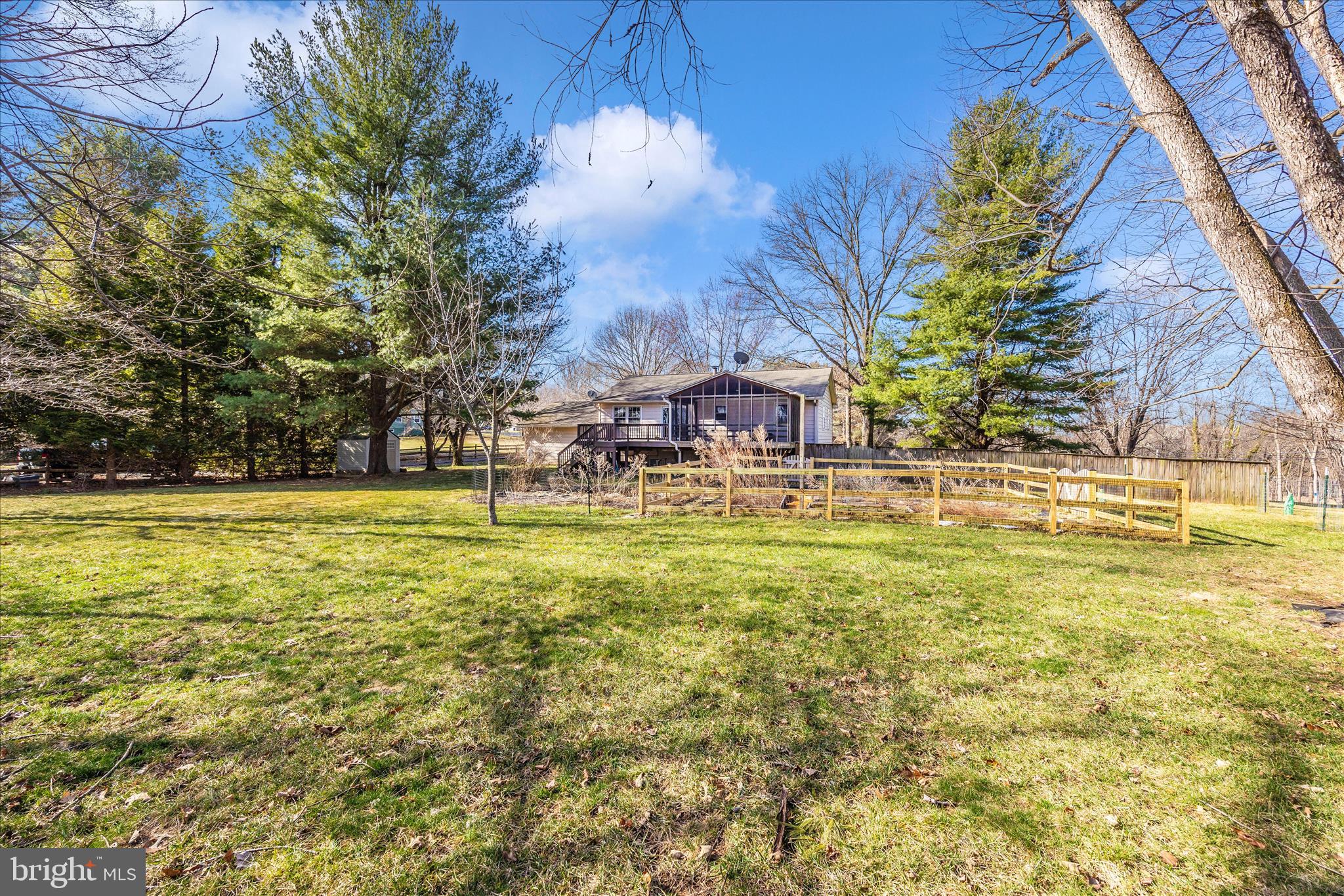 BURNT HICKORY - Residential