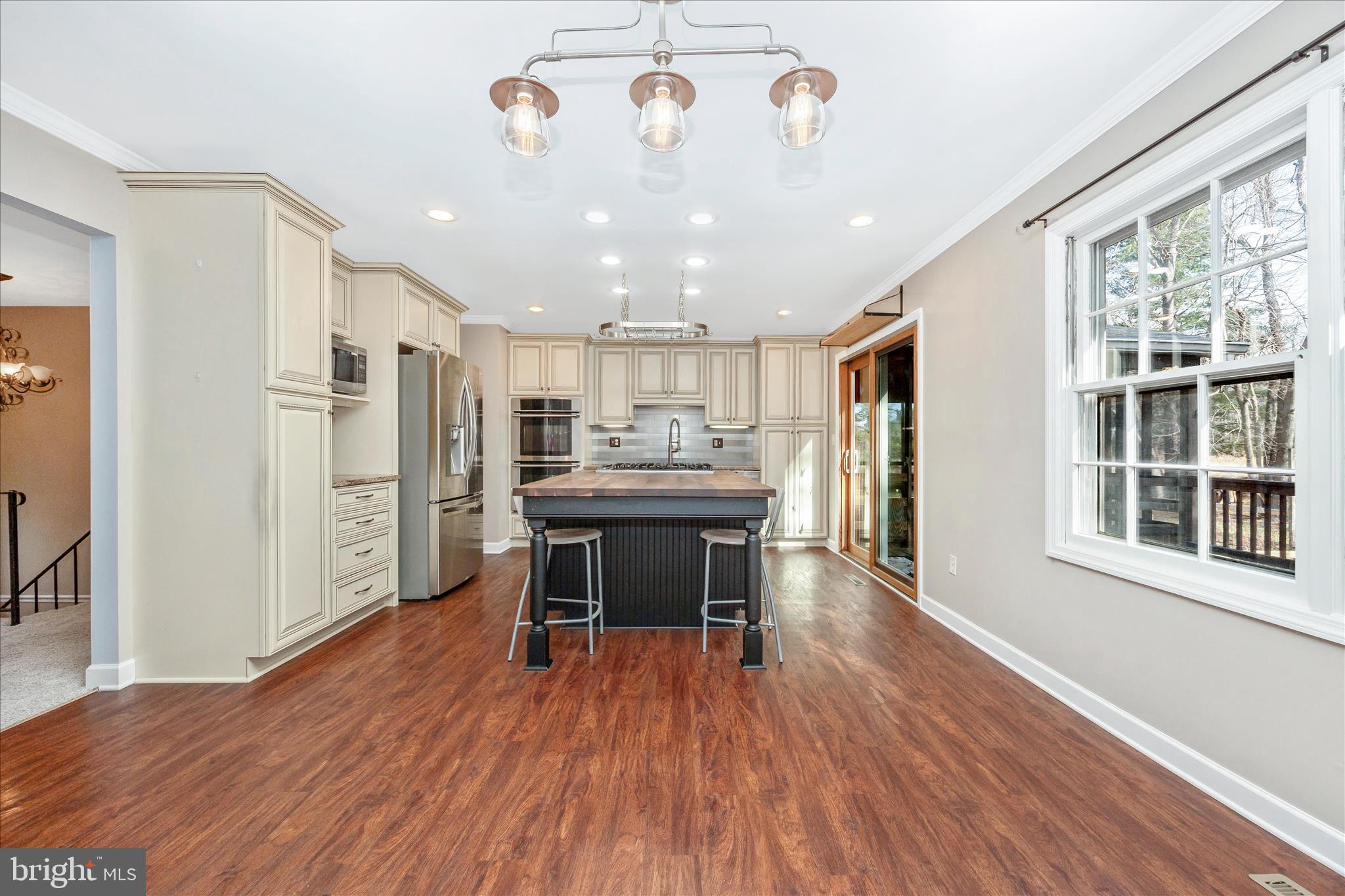 BURNT HICKORY - Residential