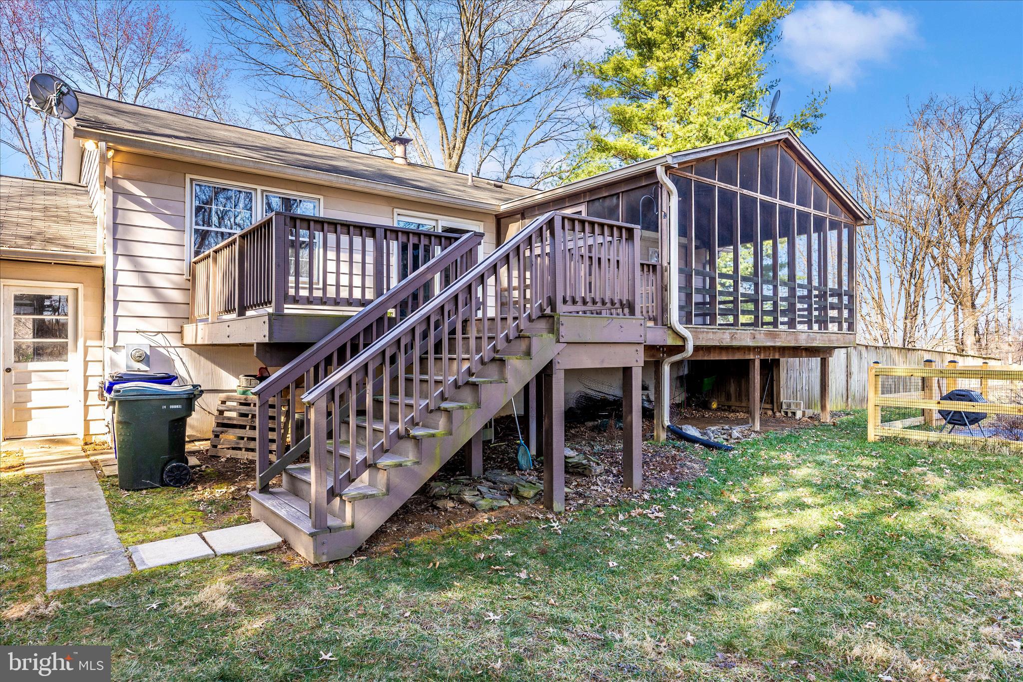 BURNT HICKORY - Residential