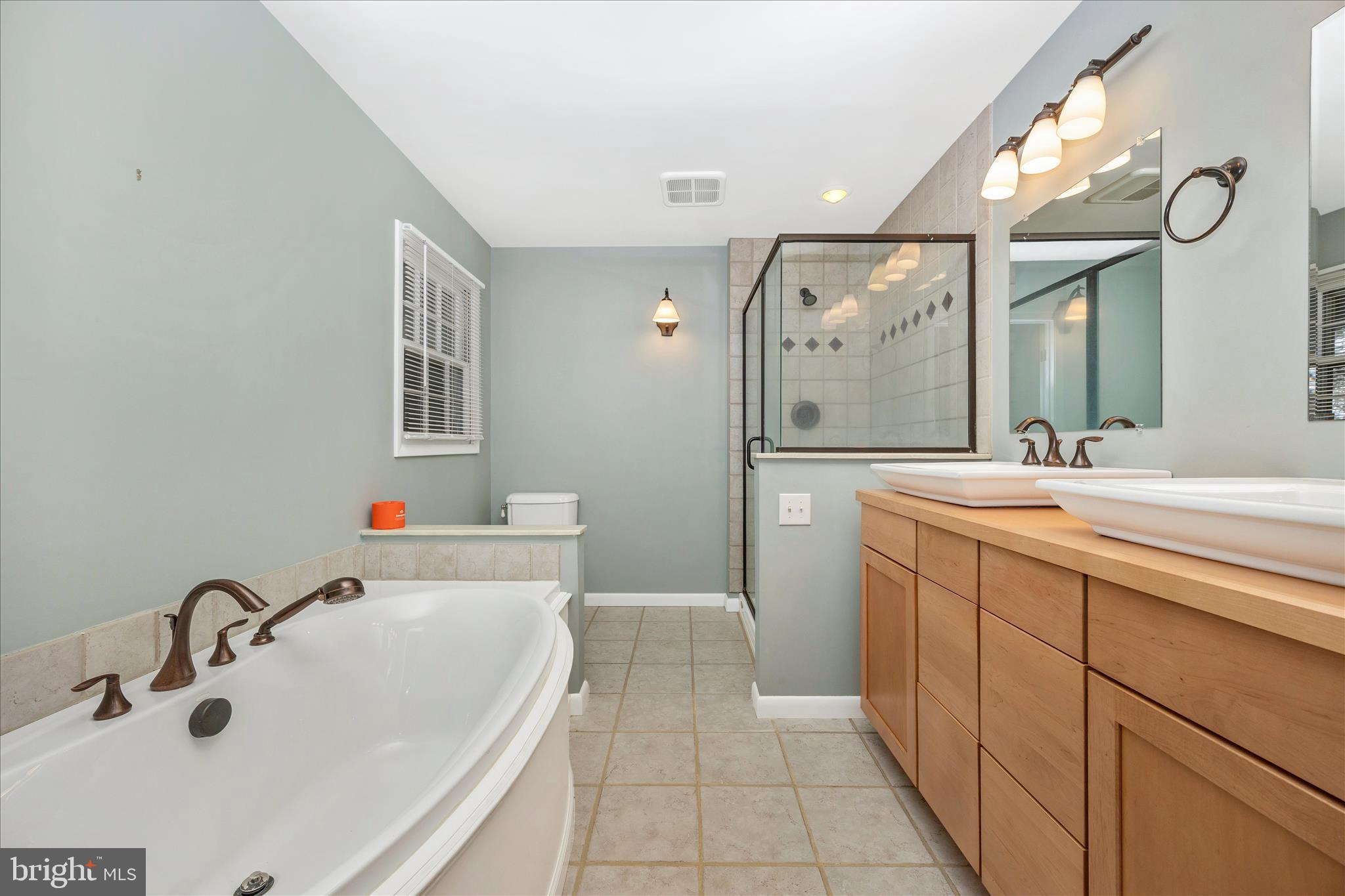 BURNT HICKORY - Residential