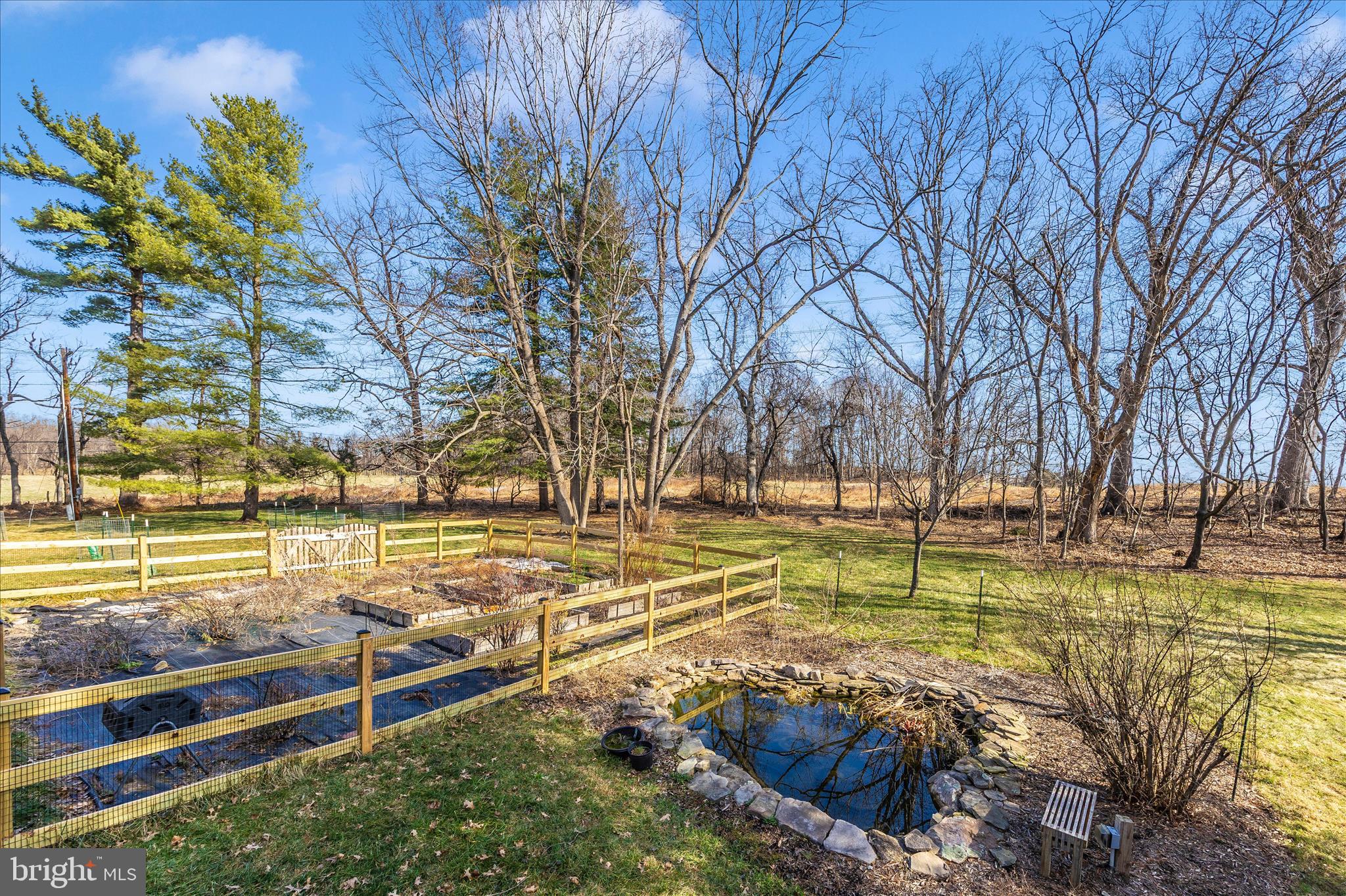 BURNT HICKORY - Residential