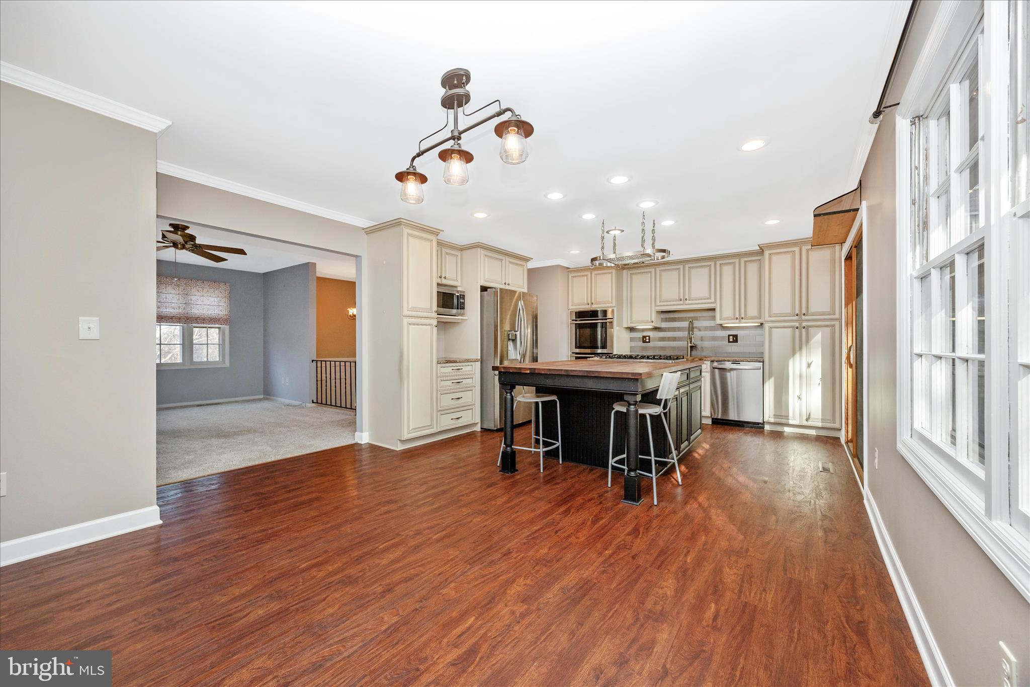 BURNT HICKORY - Residential