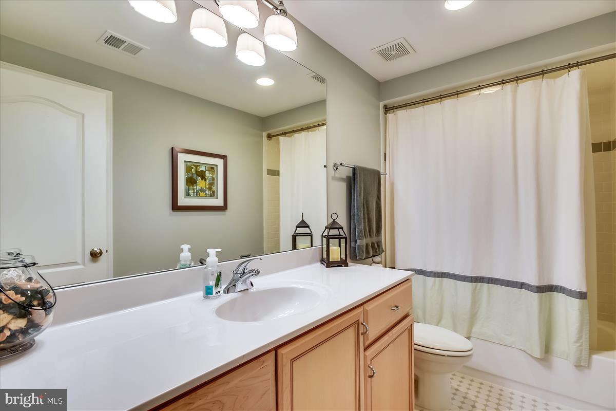 BRAMBLETON - Residential