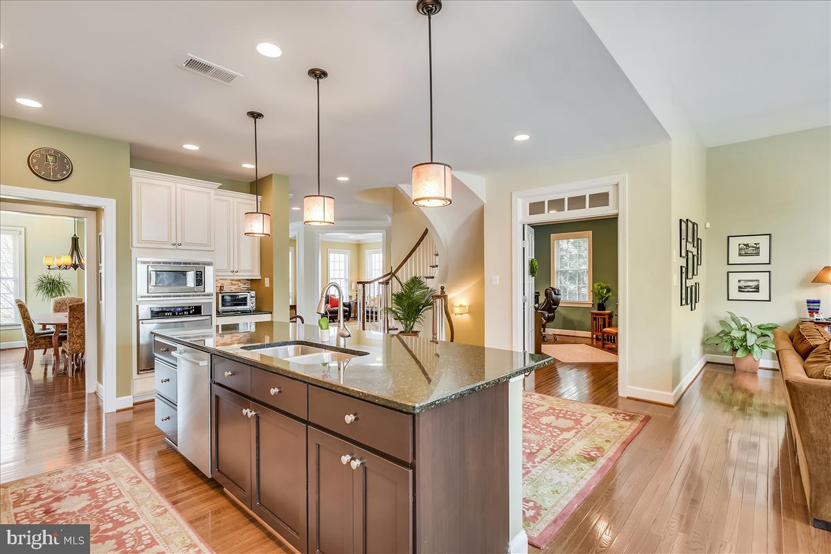 BRAMBLETON - Residential