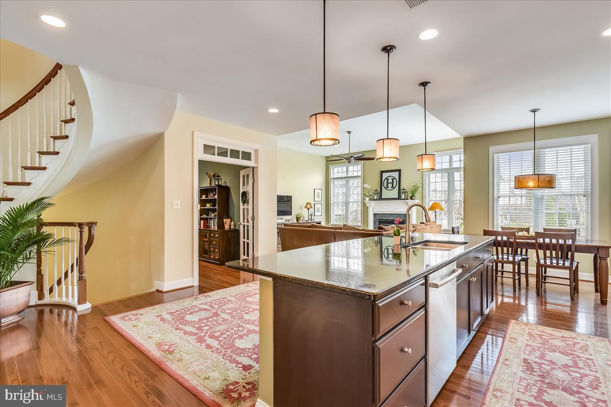 BRAMBLETON - Residential