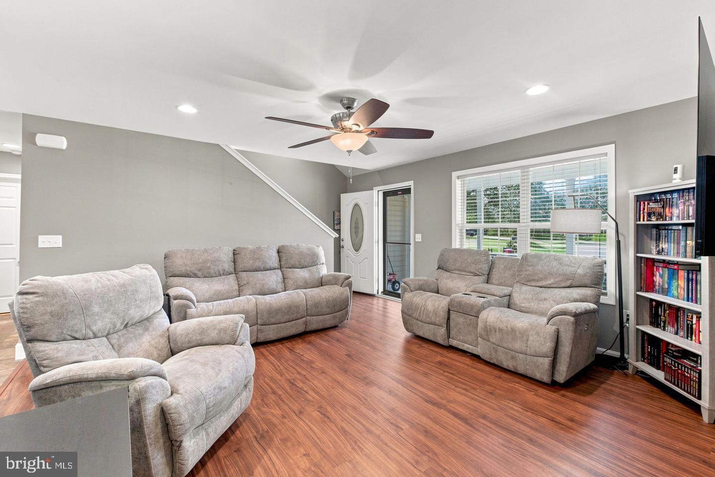 11262 SANDY RIDGE DRIVE