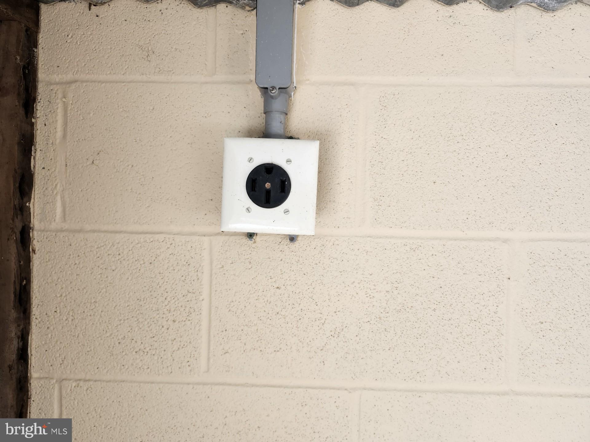 MOUNTAIN HERITAGE ESTATES - Residential