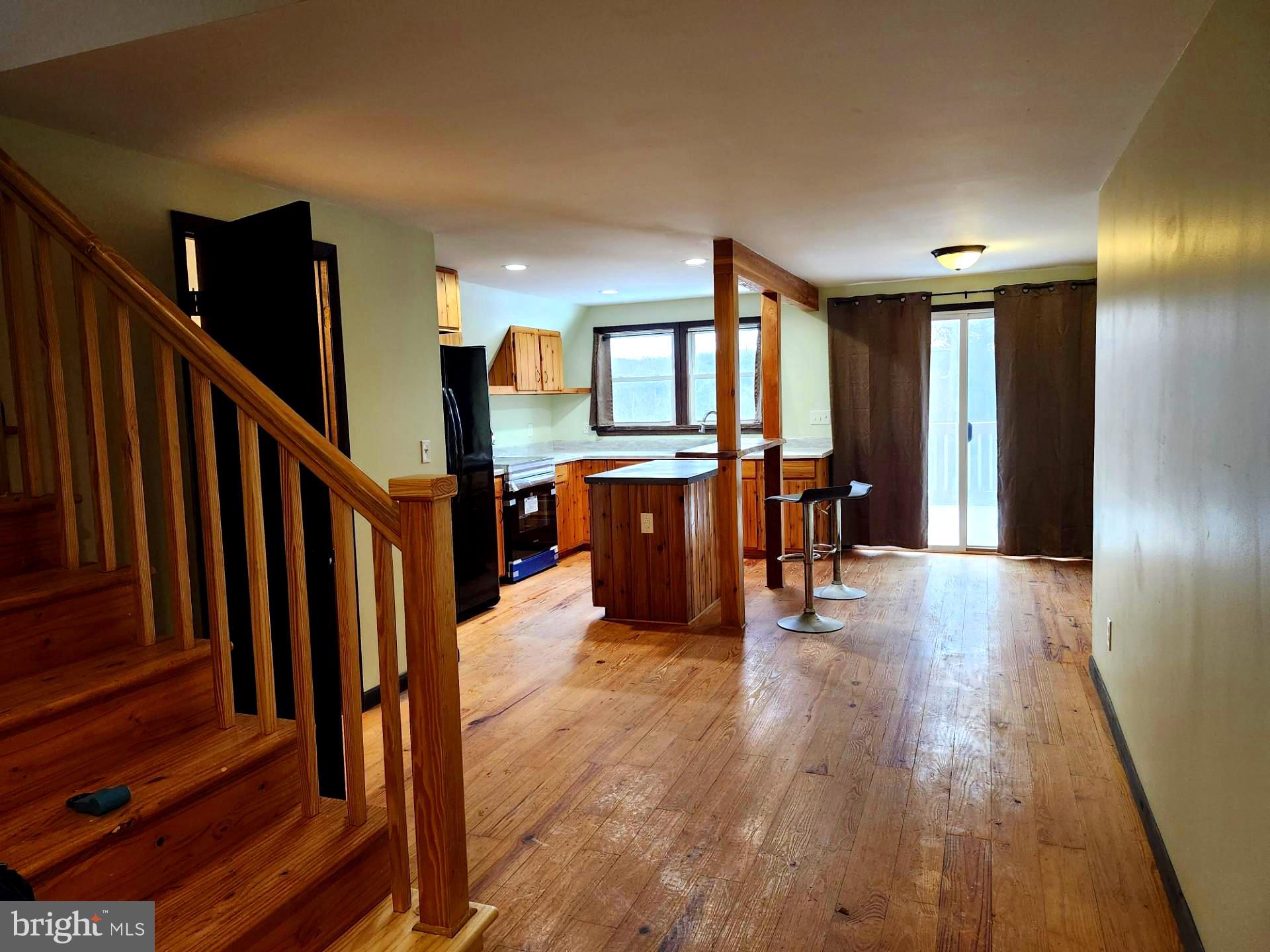 MOUNTAIN HERITAGE ESTATES - Residential