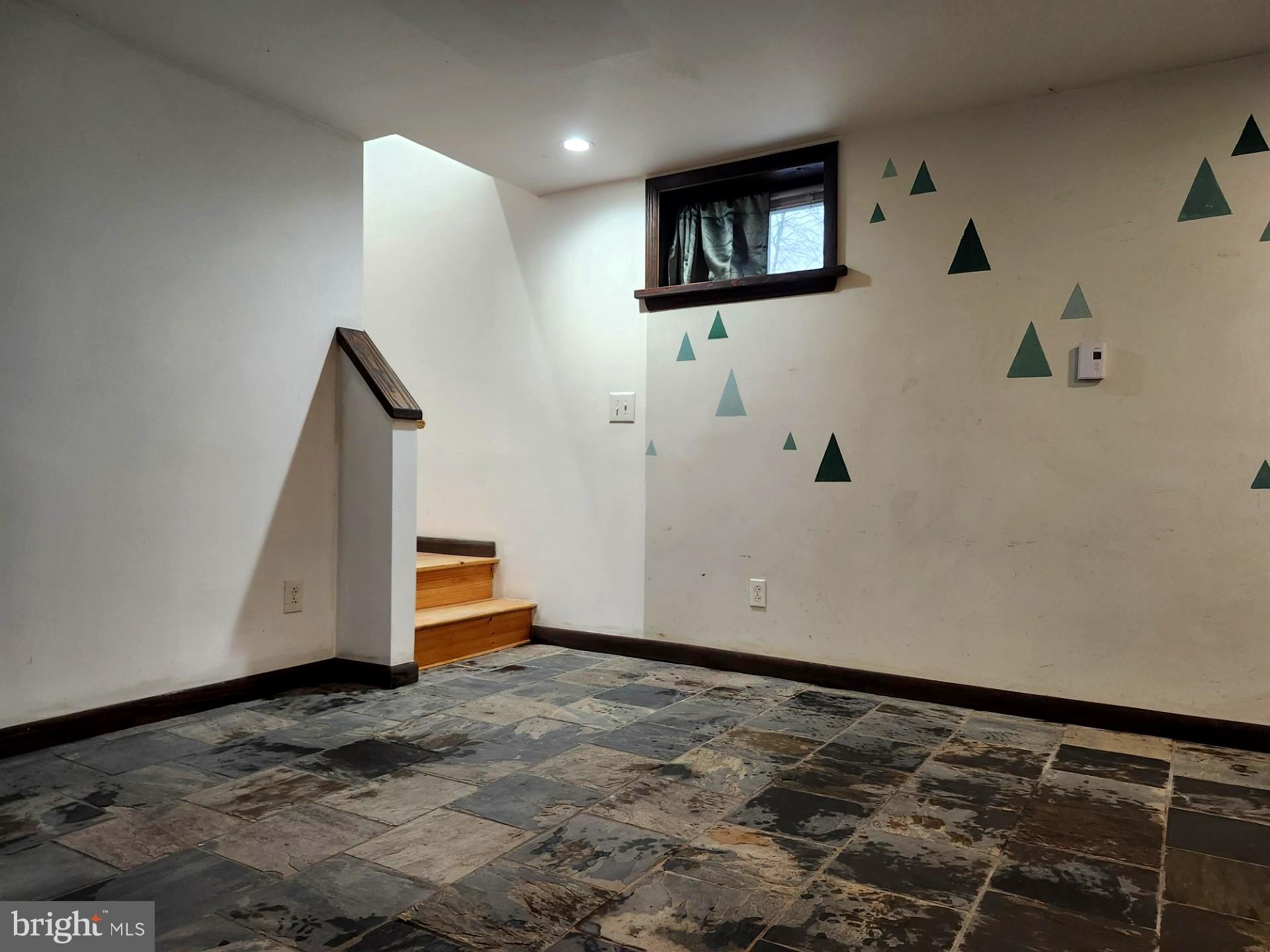 MOUNTAIN HERITAGE ESTATES - Residential