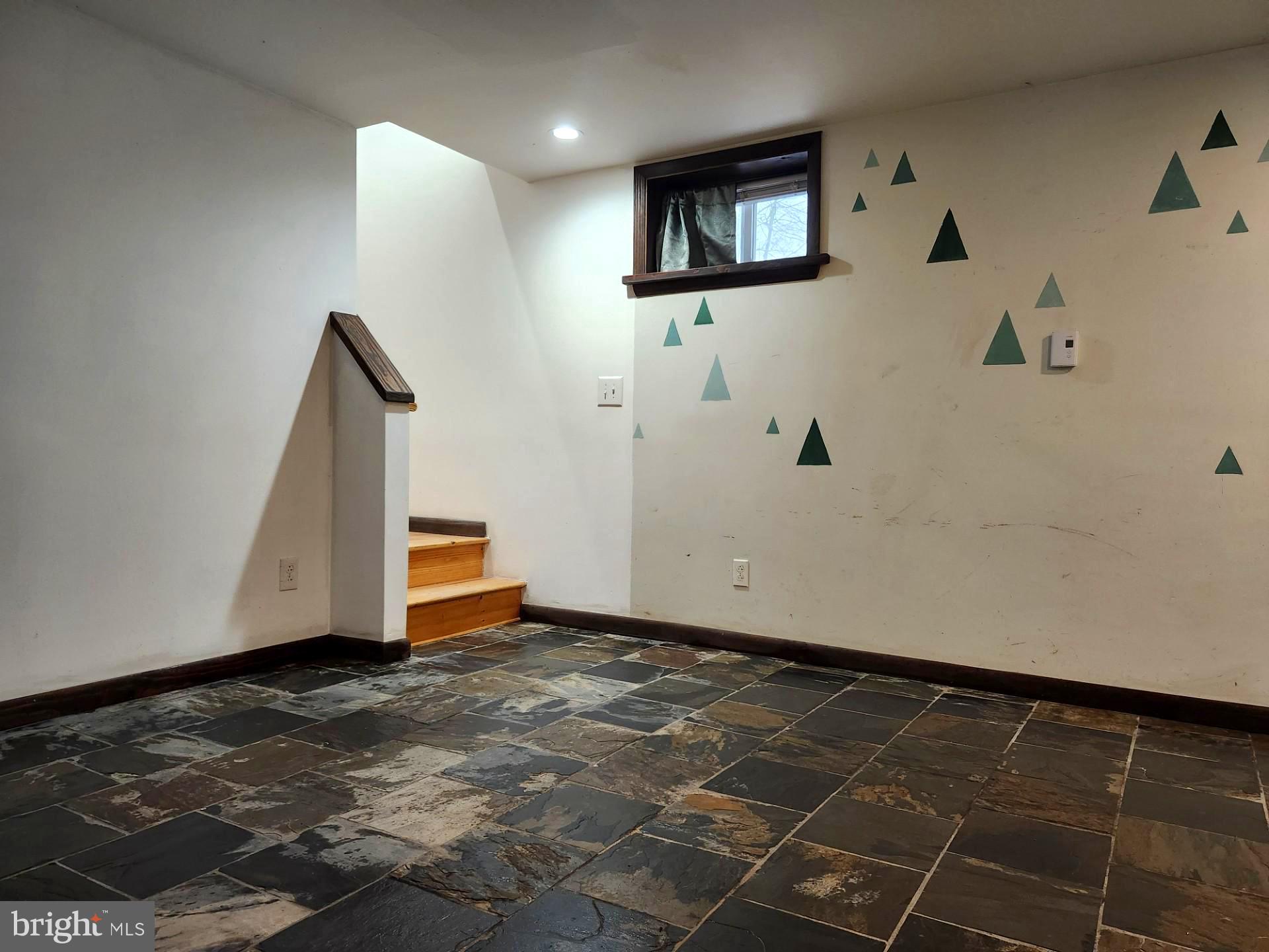 MOUNTAIN HERITAGE ESTATES - Residential