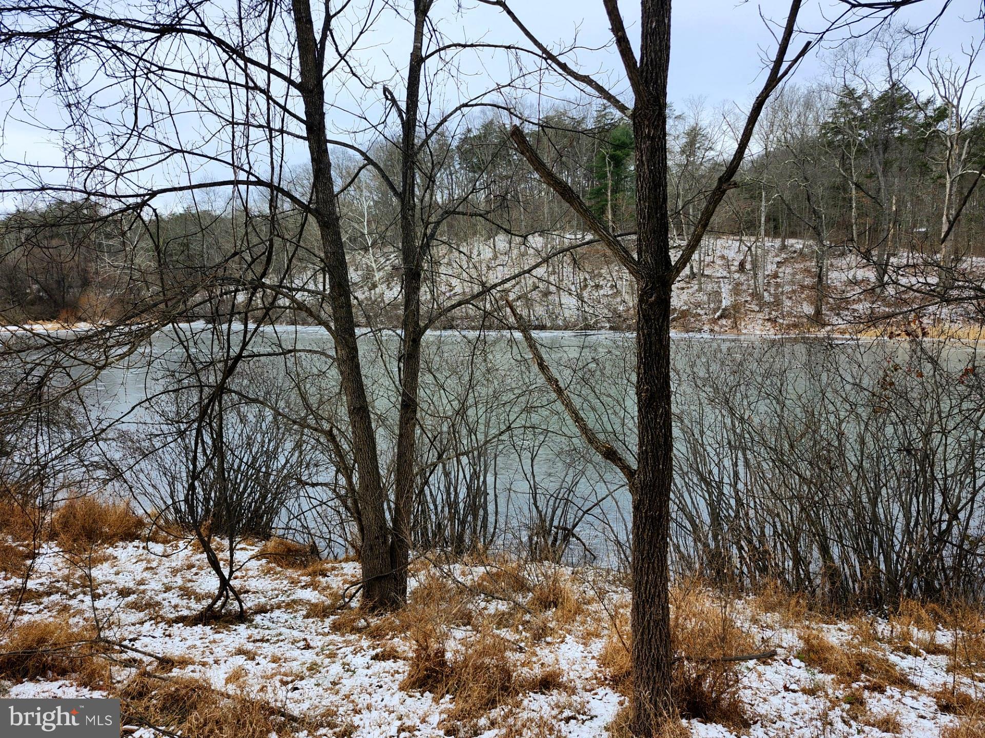 MOUNTAIN HERITAGE ESTATES - Residential