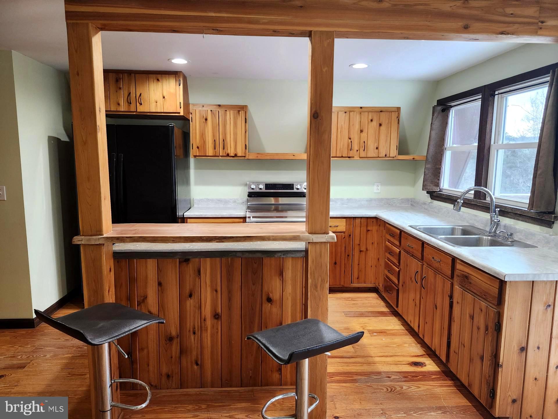 MOUNTAIN HERITAGE ESTATES - Residential