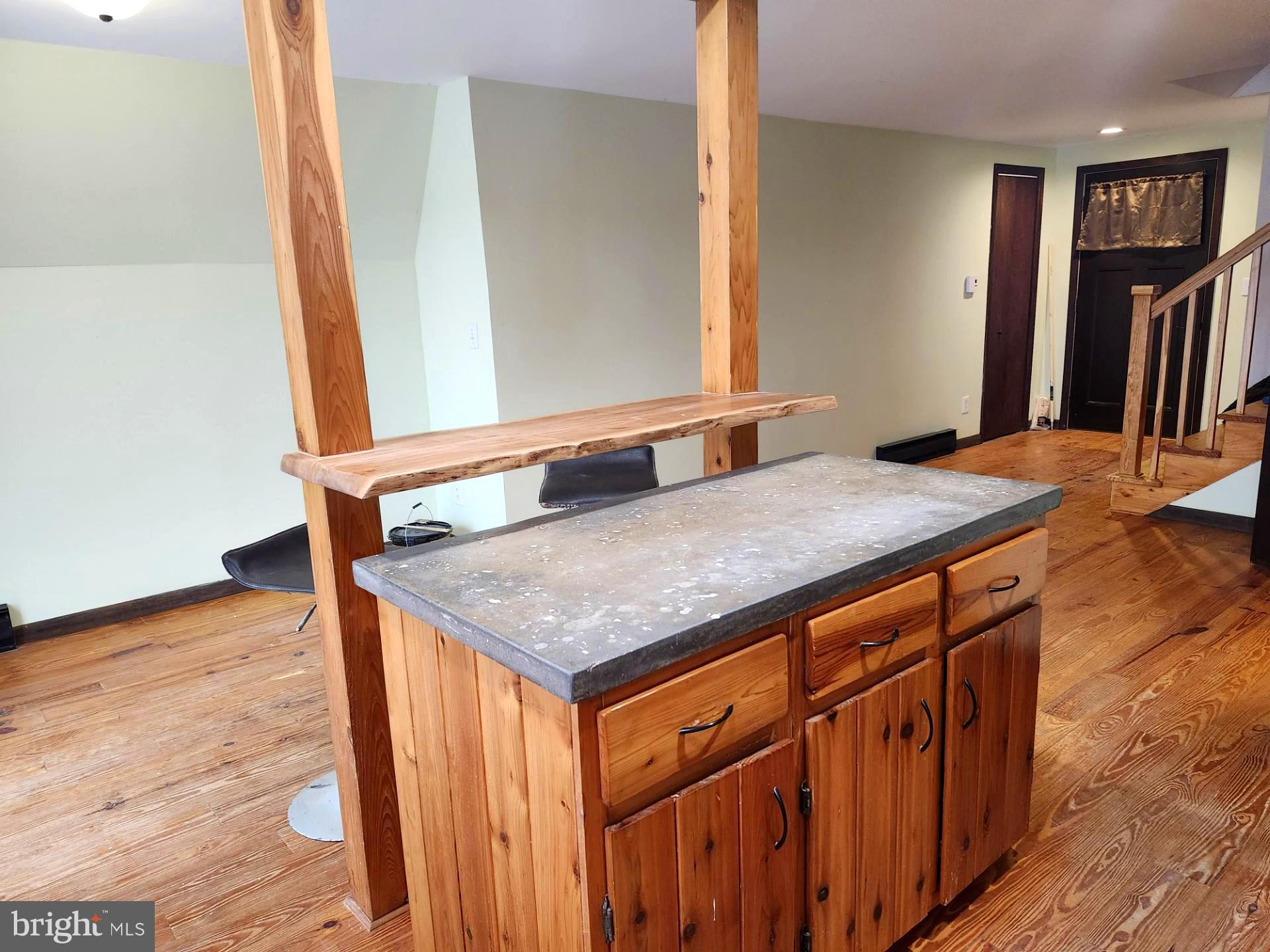 MOUNTAIN HERITAGE ESTATES - Residential