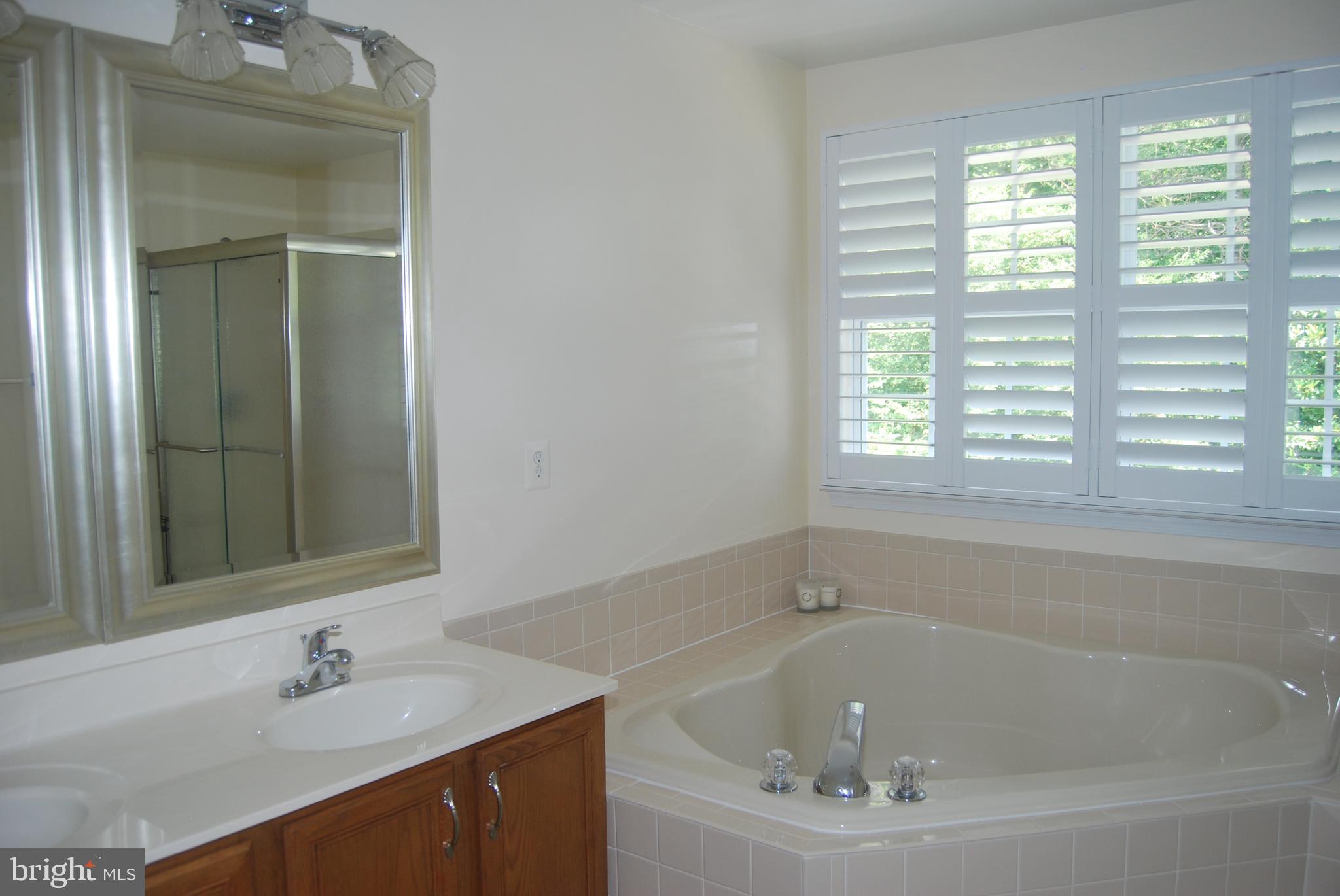 ASHLAND - Residential Lease